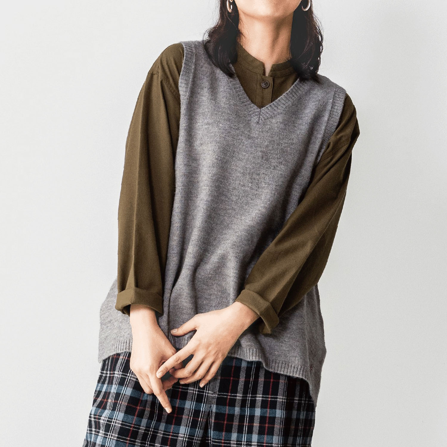 Northern Truck Vネックフレアベスト