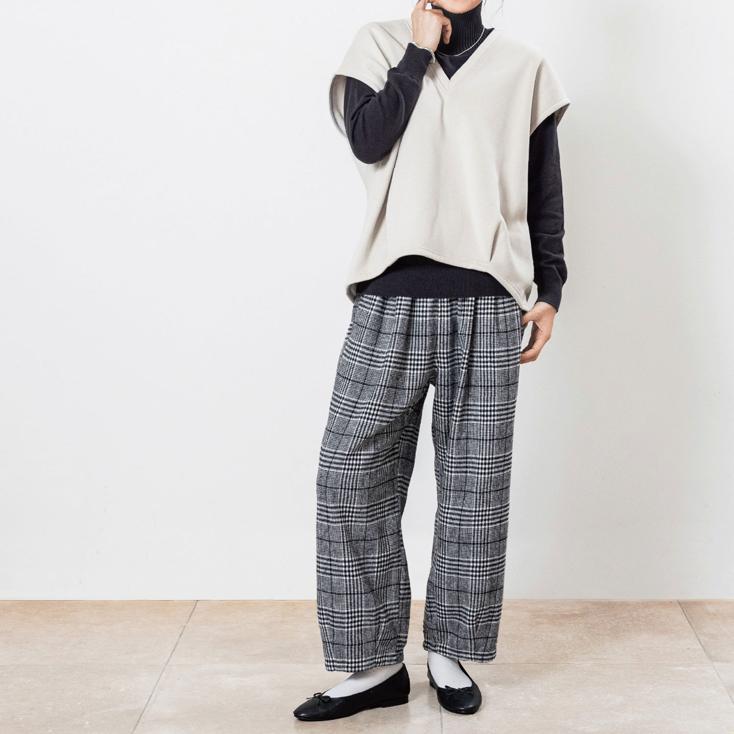 Northern Truck Vネックタック入りベスト - 画像10