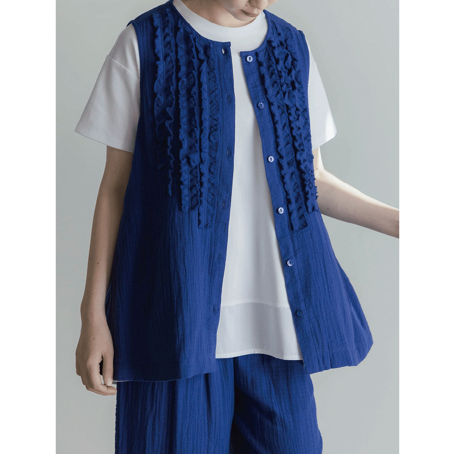 【4月中旬頃入荷予定】LILASIC ハイツイストコットンWガーゼフリルジレ - 画像1