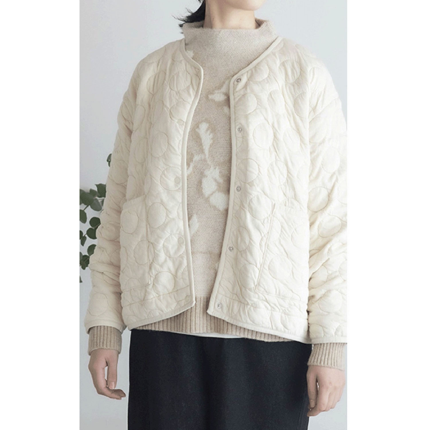 LILASIC フクレドットカーディガン - 画像1