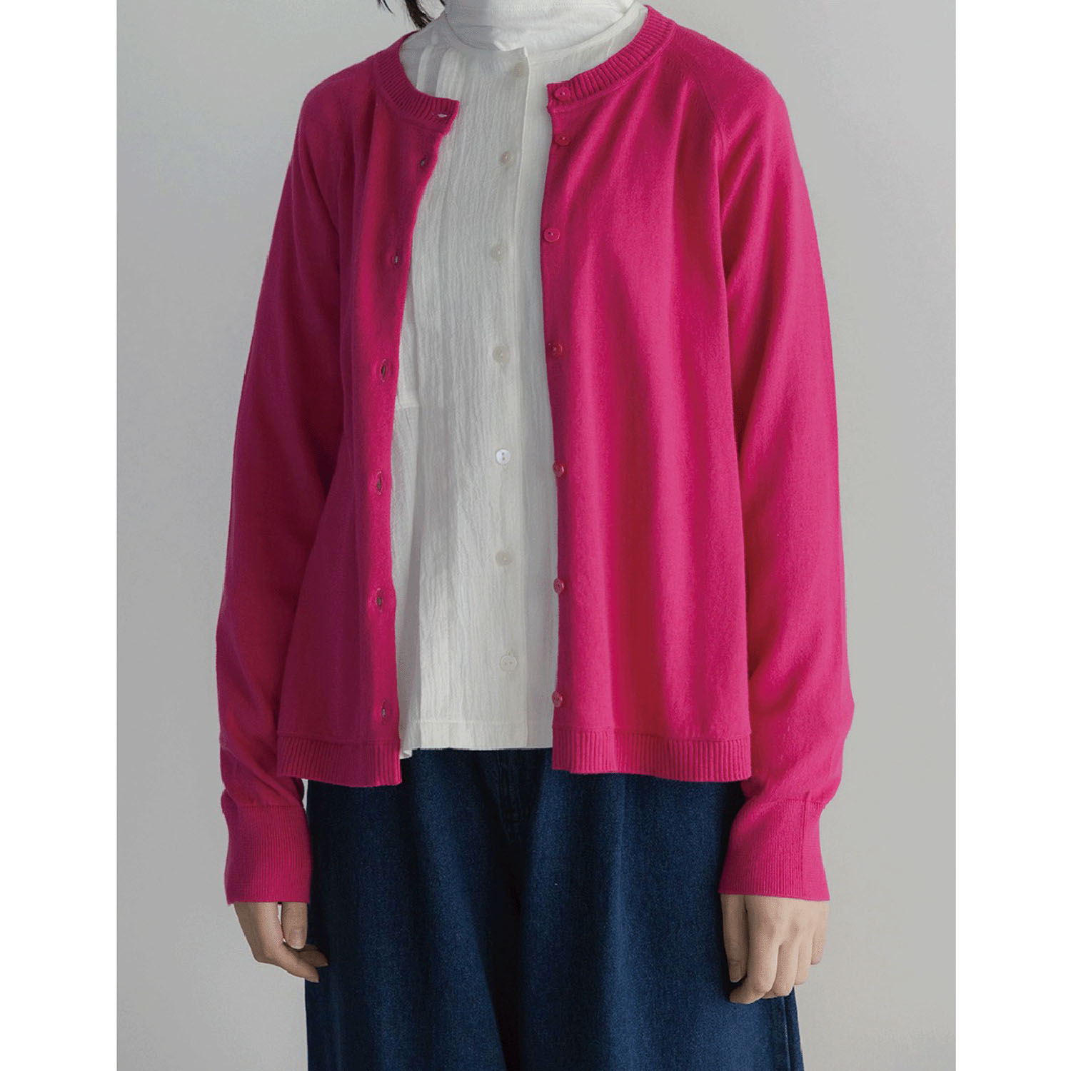 LILASIC コットンシルクラウンドヘムニットカーディガン - 画像4