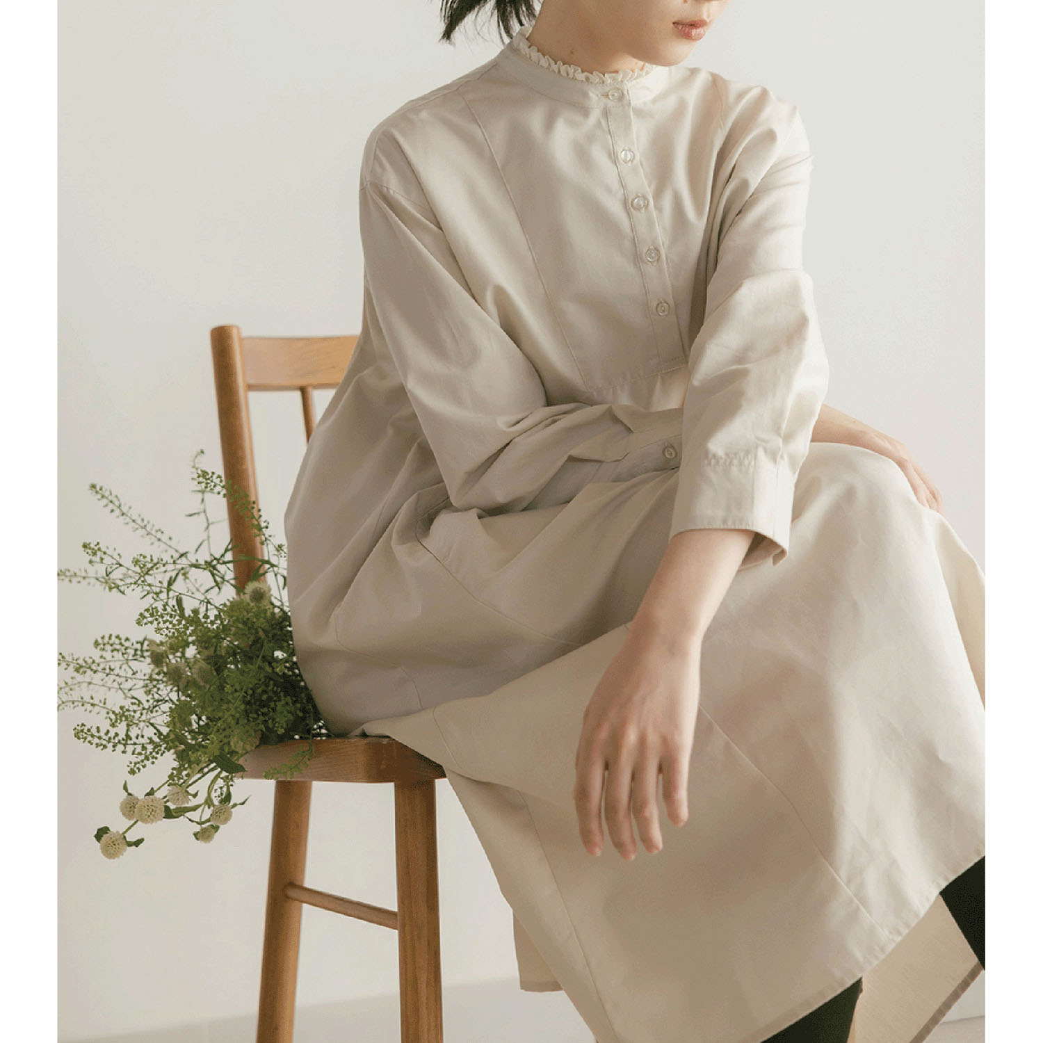 LILASIC フリルカラーワンピース - 画像2