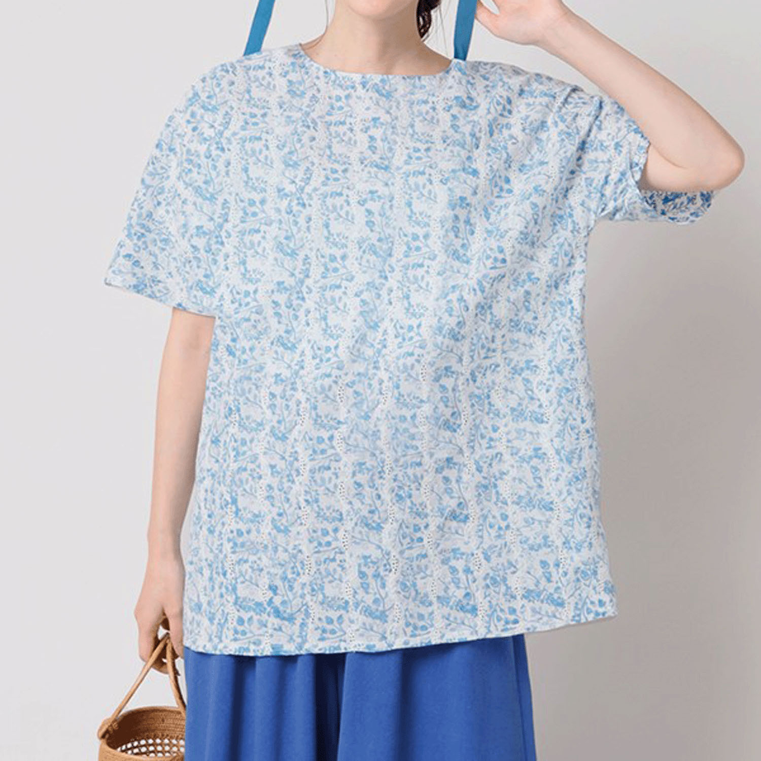 東京かんかん フローラルプリントシフリーチュニック