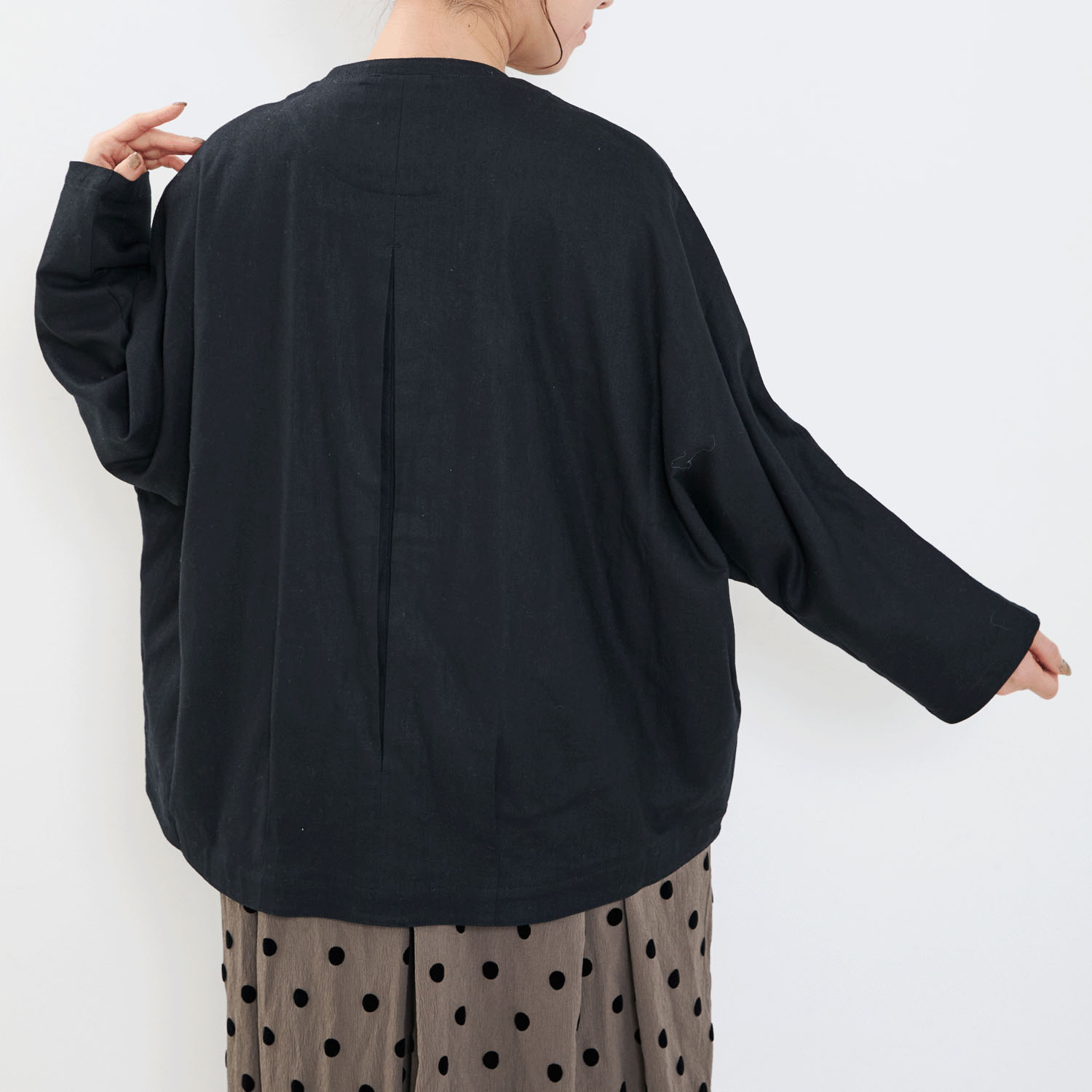 YURK genite van リネンコットンバルーンジャケット - 画像4