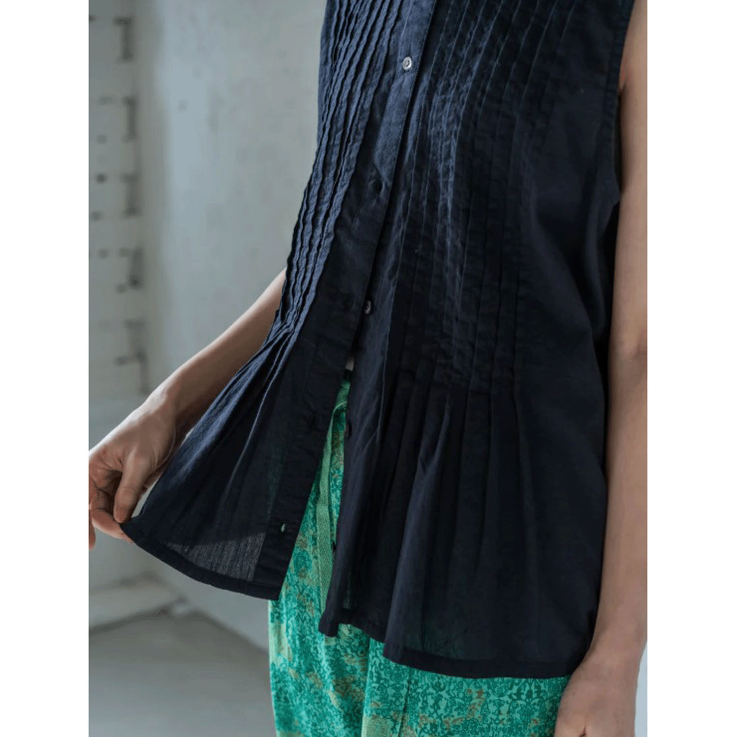 YARRA INDIAピンタックベスト - 画像14