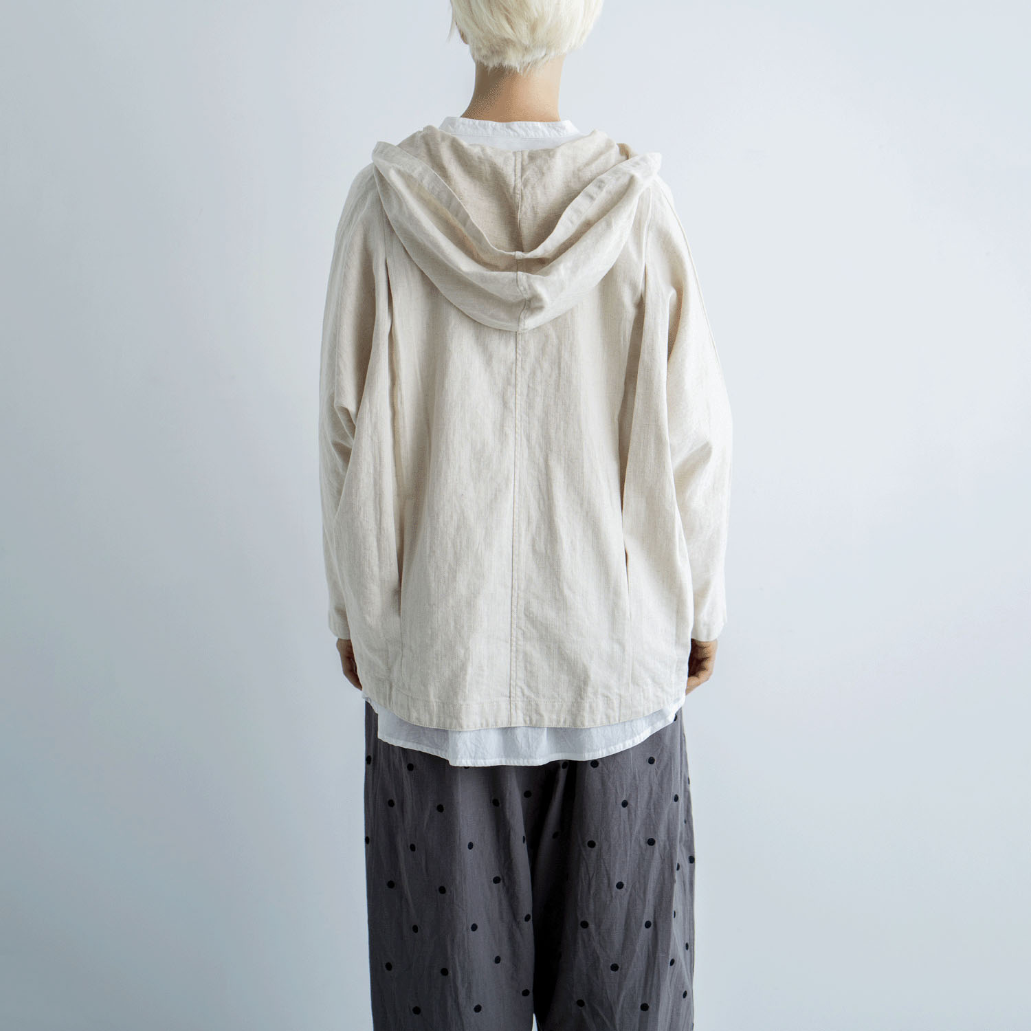 ista－ire 6．5oz甘撚りデニム フードバルーンジャケット - 画像3