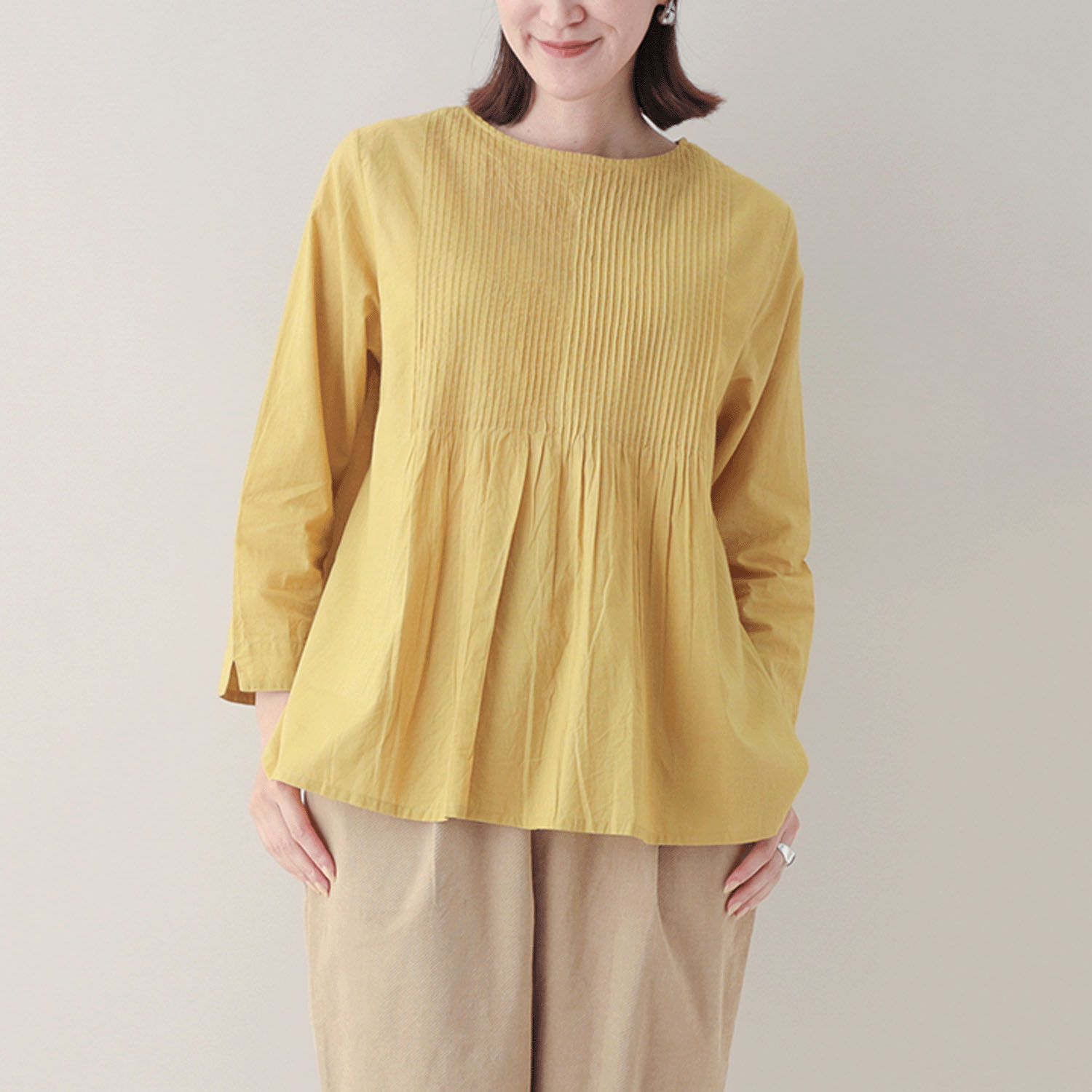 東京かんかん ピンタックコットン無地2WAYブラウス - 画像6