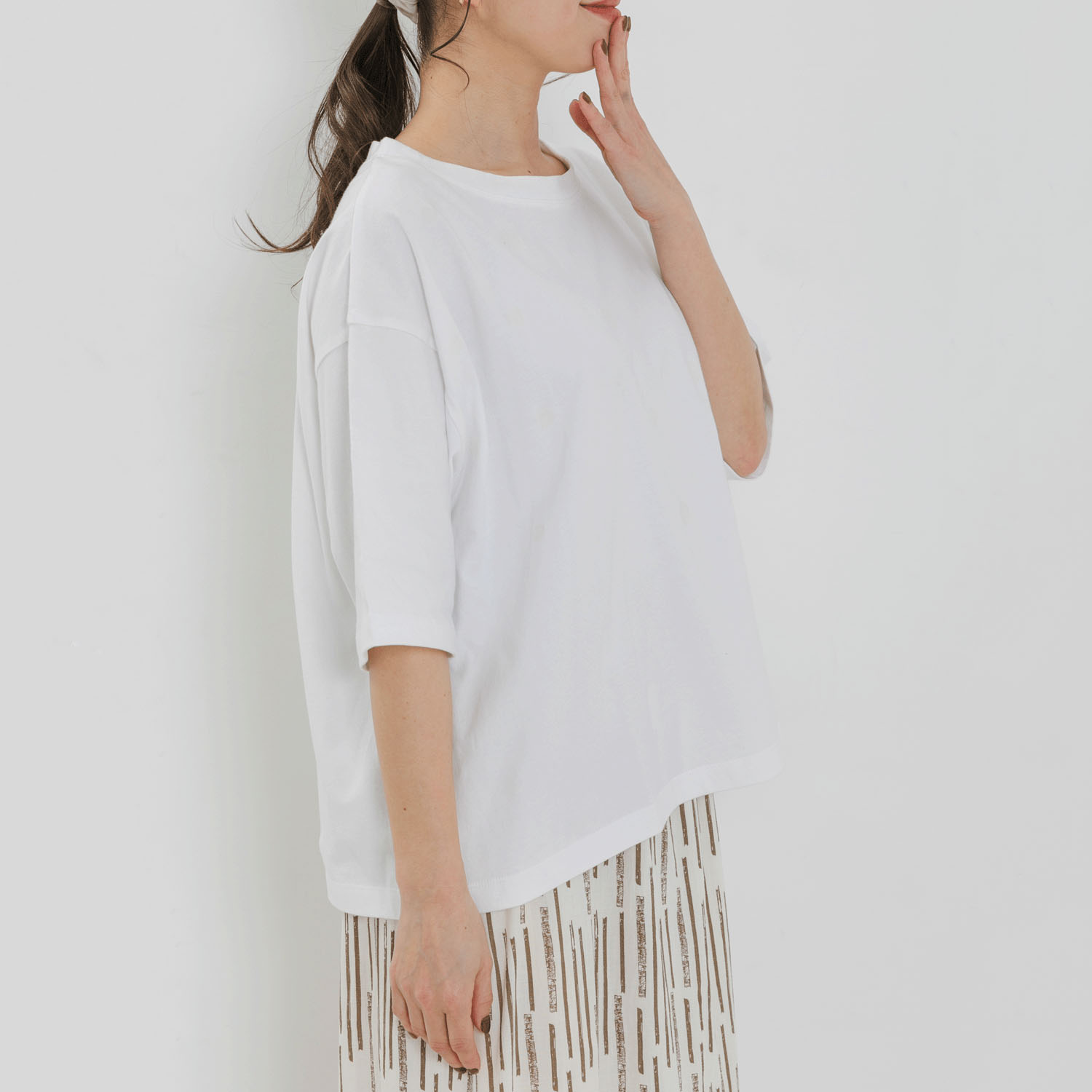 【Insta Live】YURK geniet van フロッキードットプリントT - 画像5