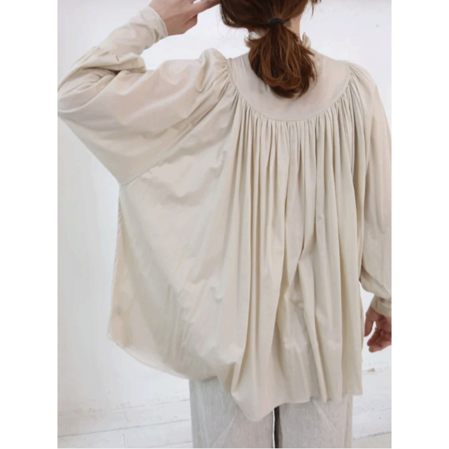 doux bleu タートルギャザーブラウス - 画像12