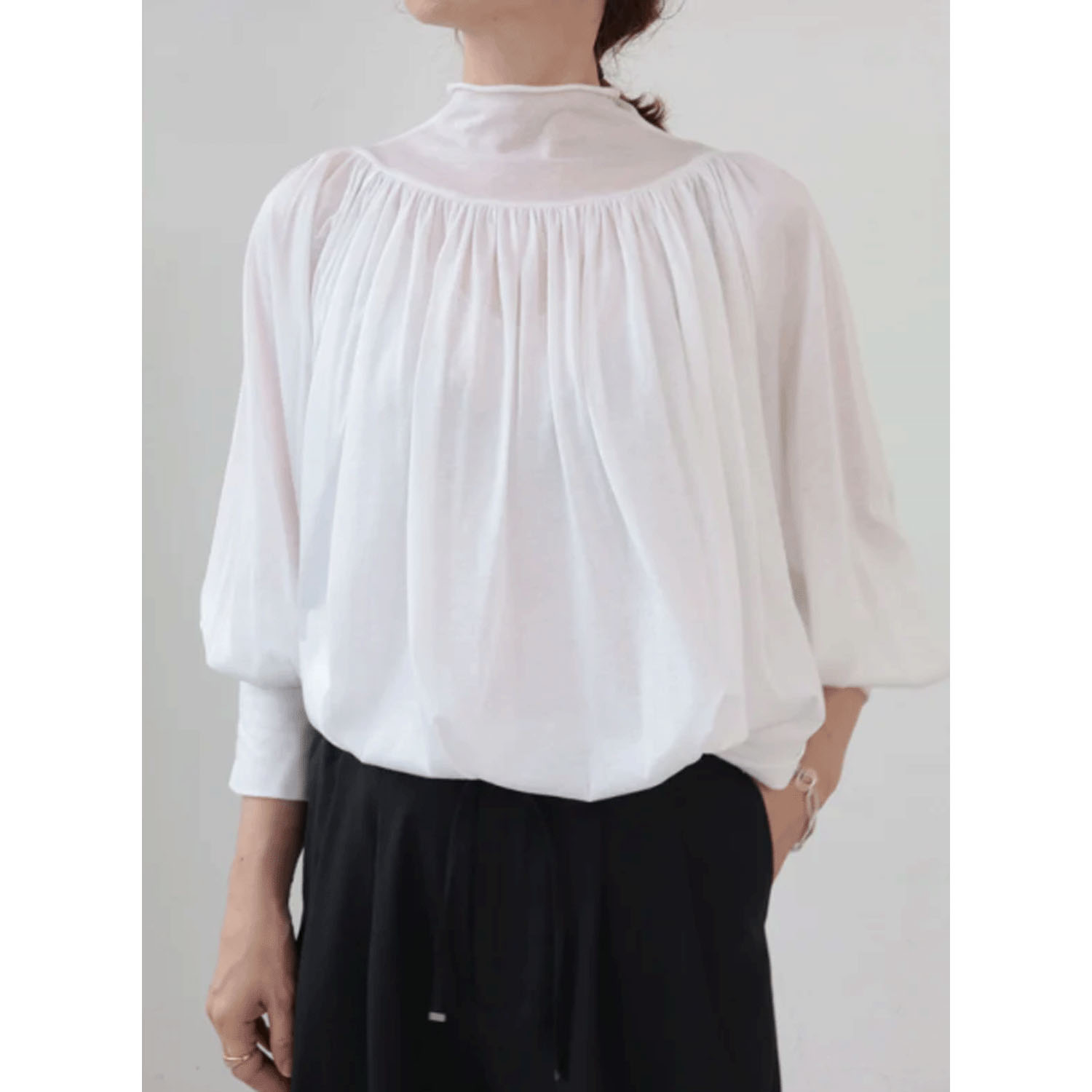 doux bleu タートルギャザーブラウス - 画像3