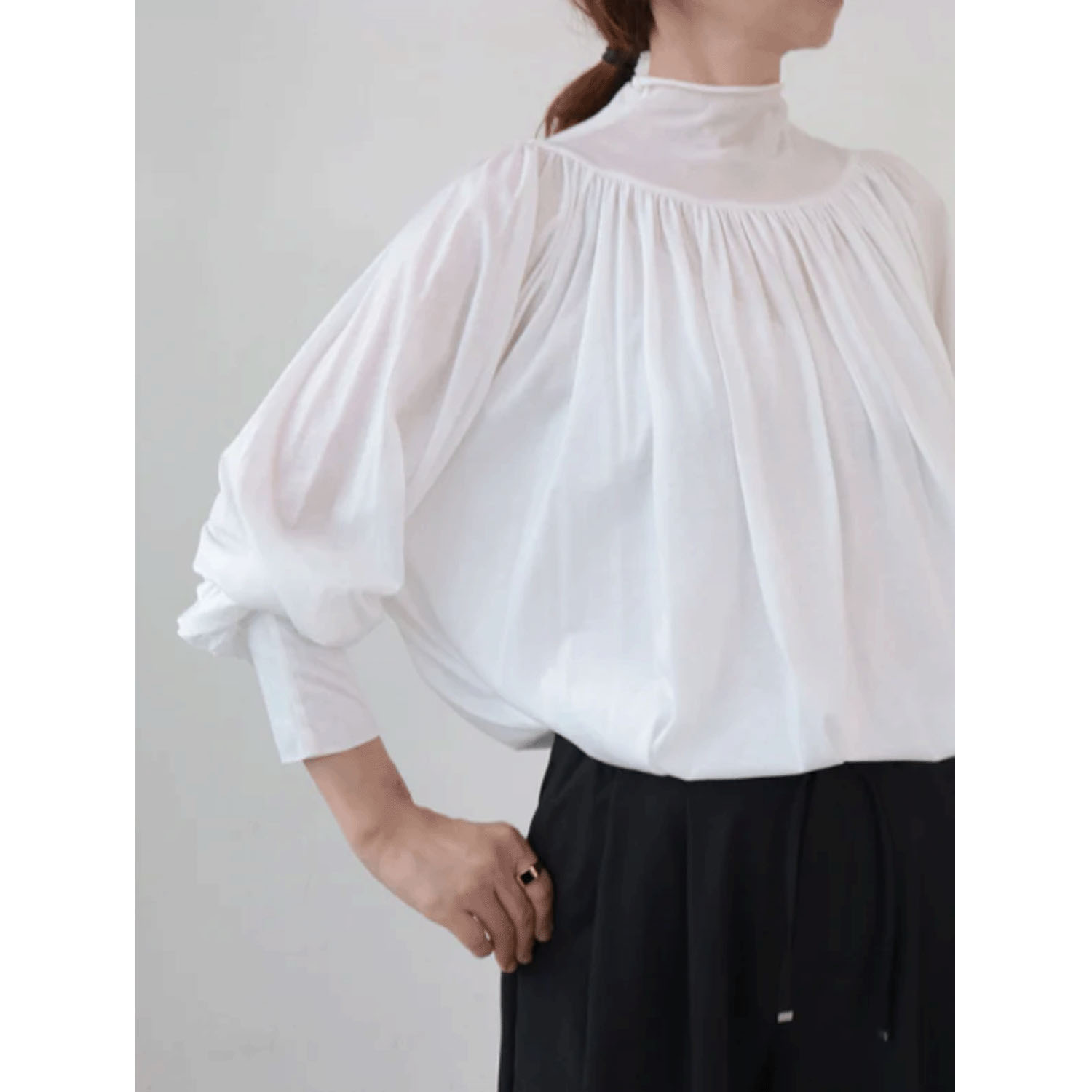 doux bleu タートルギャザーブラウス - 画像4