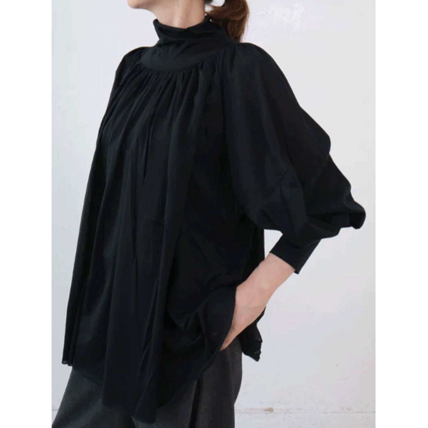 doux bleu タートルギャザーブラウス - 画像7