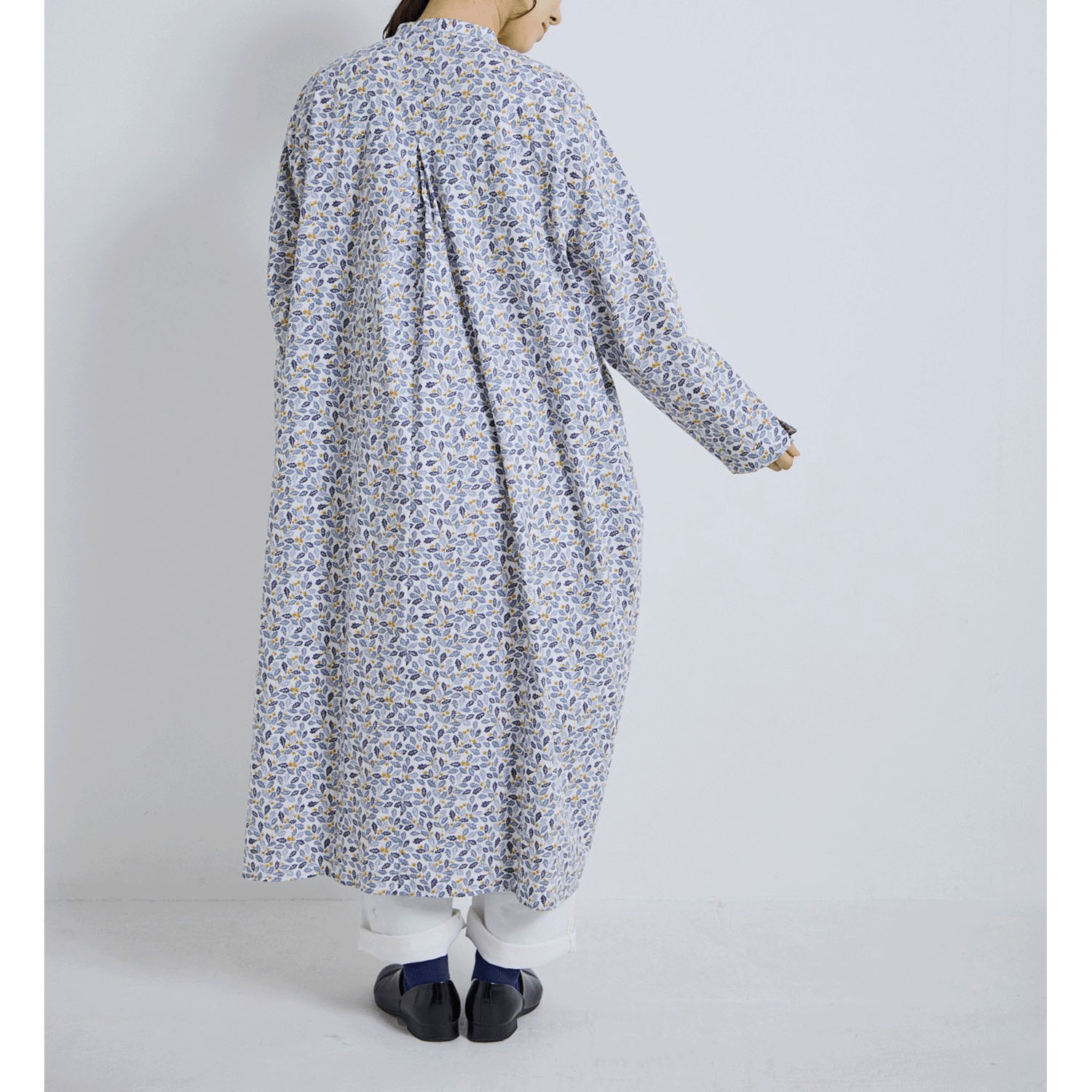 YURK geniet van ギャザーワンピース - 画像4