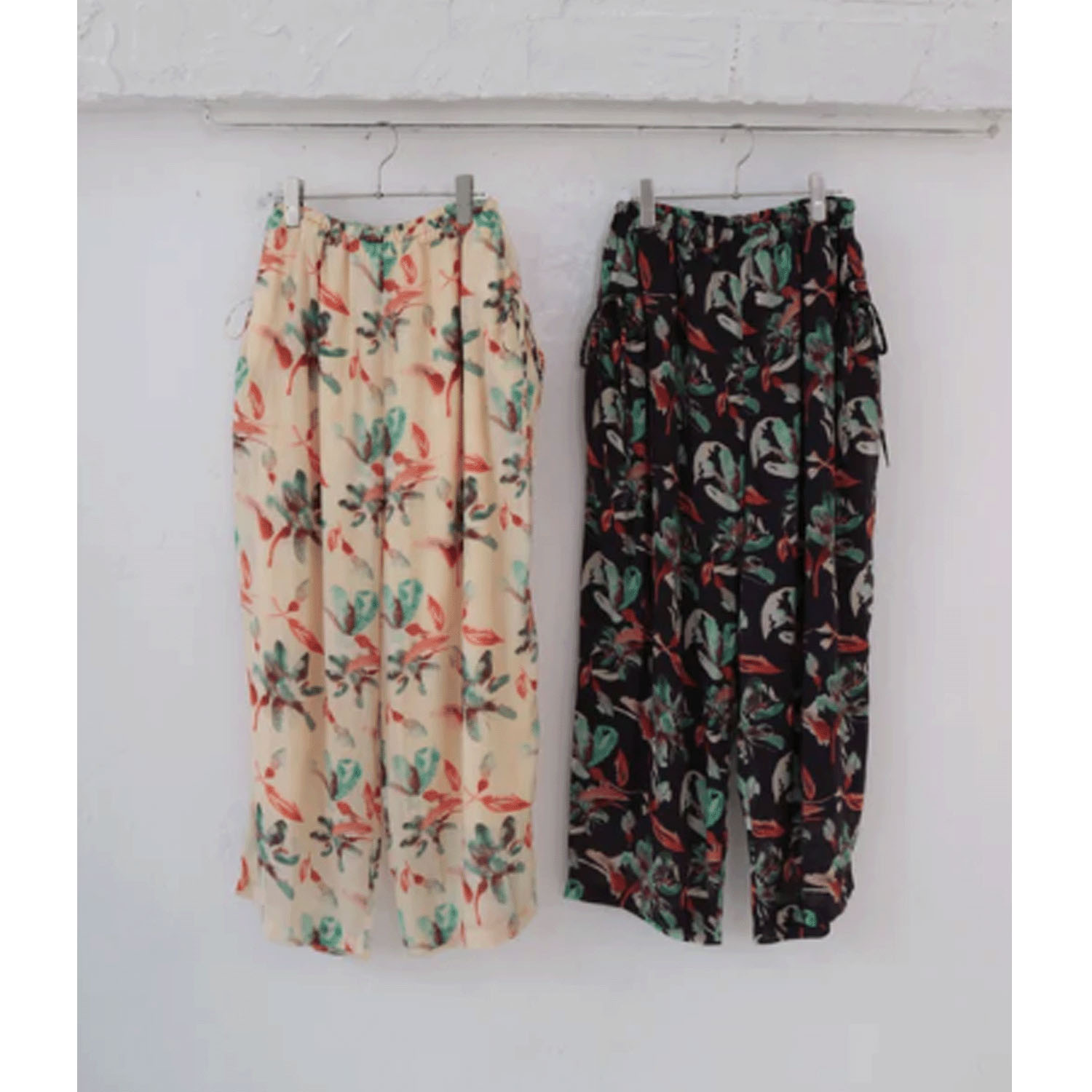 doux bleu フラワーインドプリントパンツ - 画像2