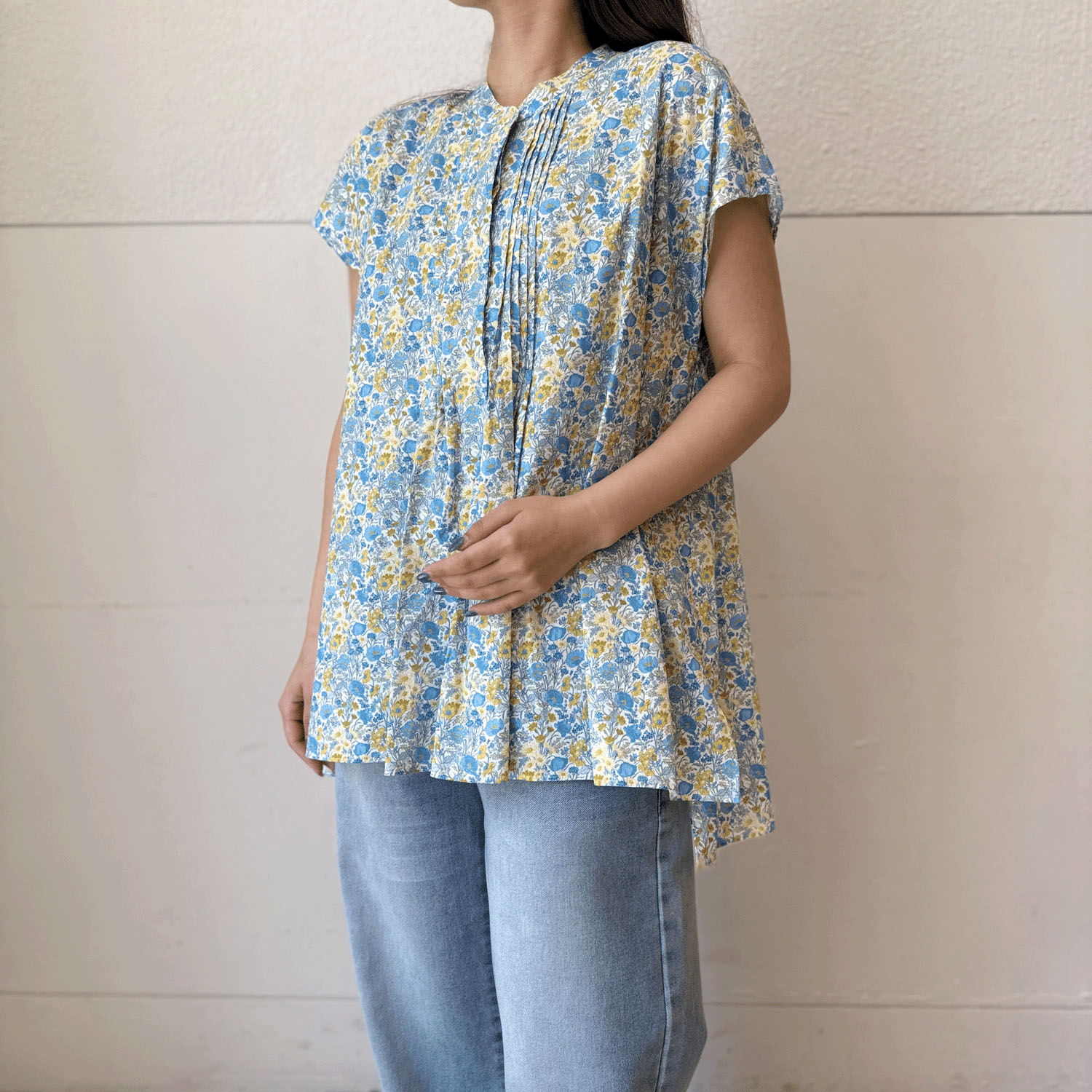 J．Sloane リバティピンタックフレンチスリーブブラウス - 画像1