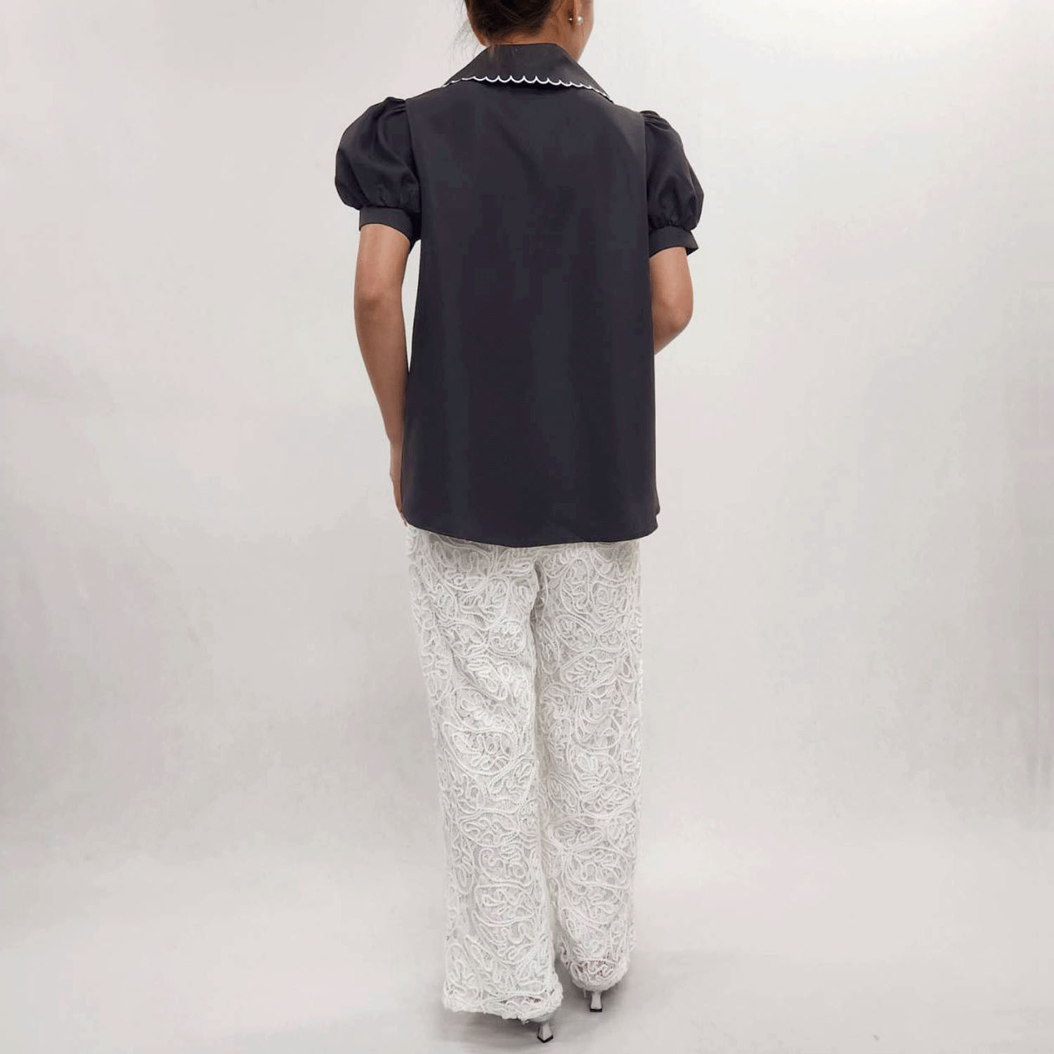 スカラップデザインブラウス - 画像3