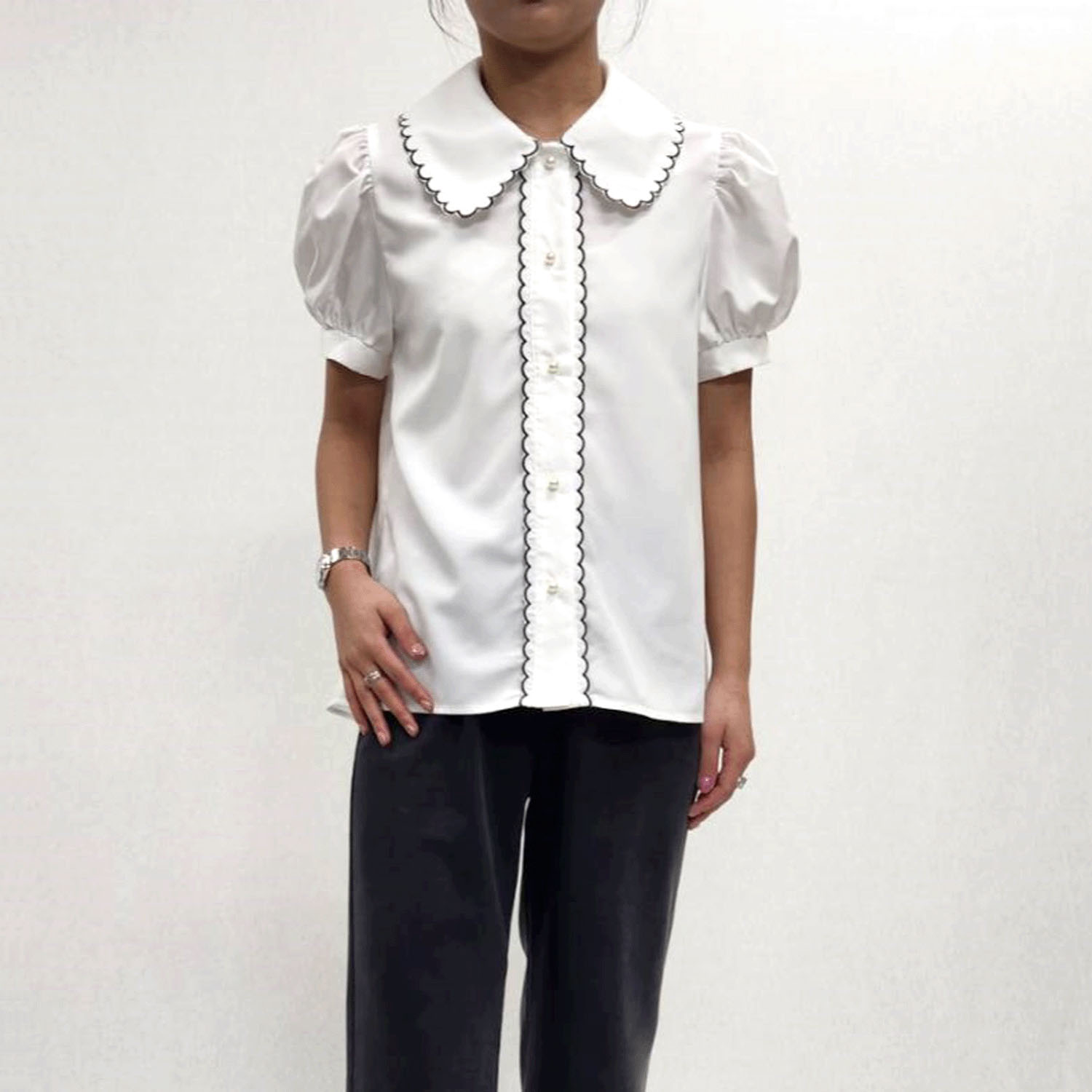 スカラップデザインブラウス - 画像4