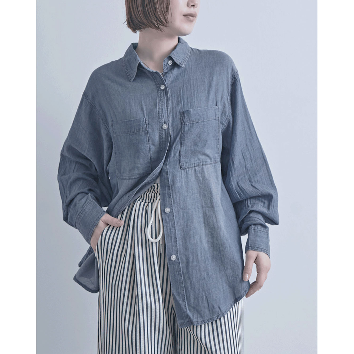 シアーデニム胸両ポケシャツ - 画像9