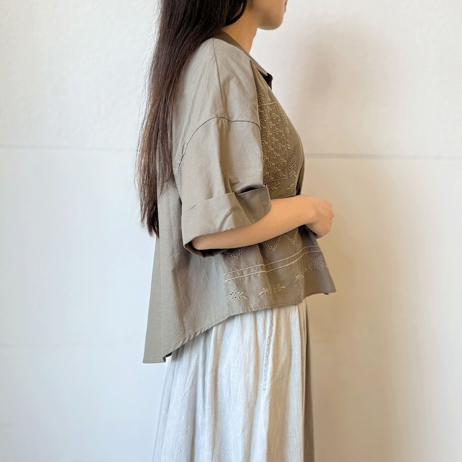 パネル刺繍ブラウス - 画像3