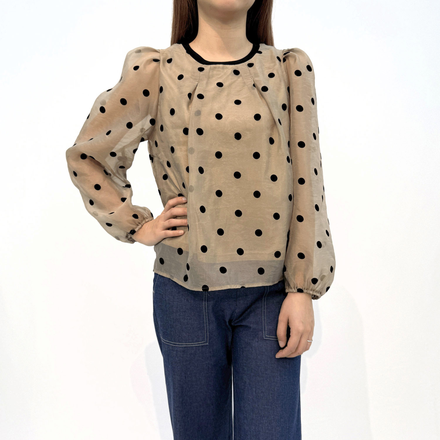 フロッキードットプルオーバー