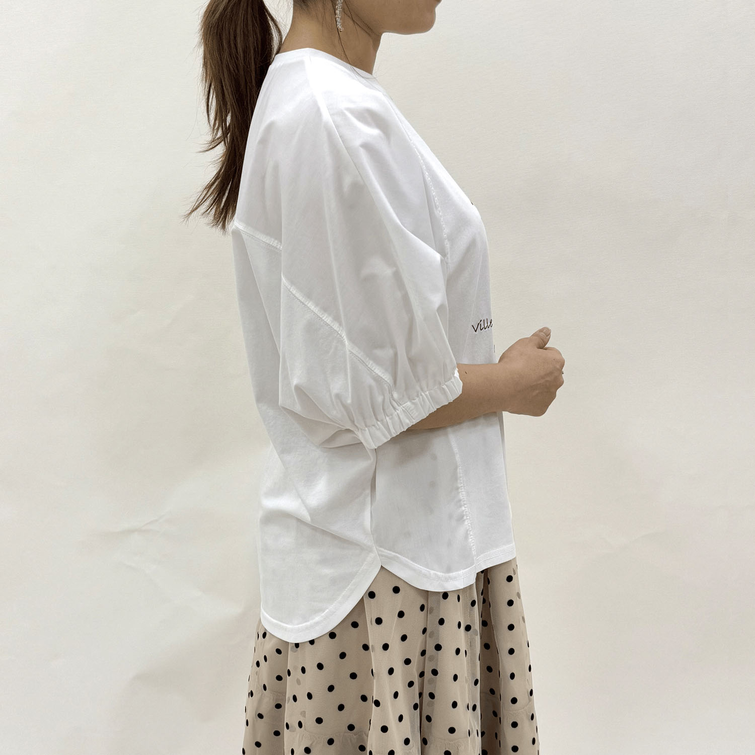 ロゴプリントアクセントバイカラープルオーバー - 画像2