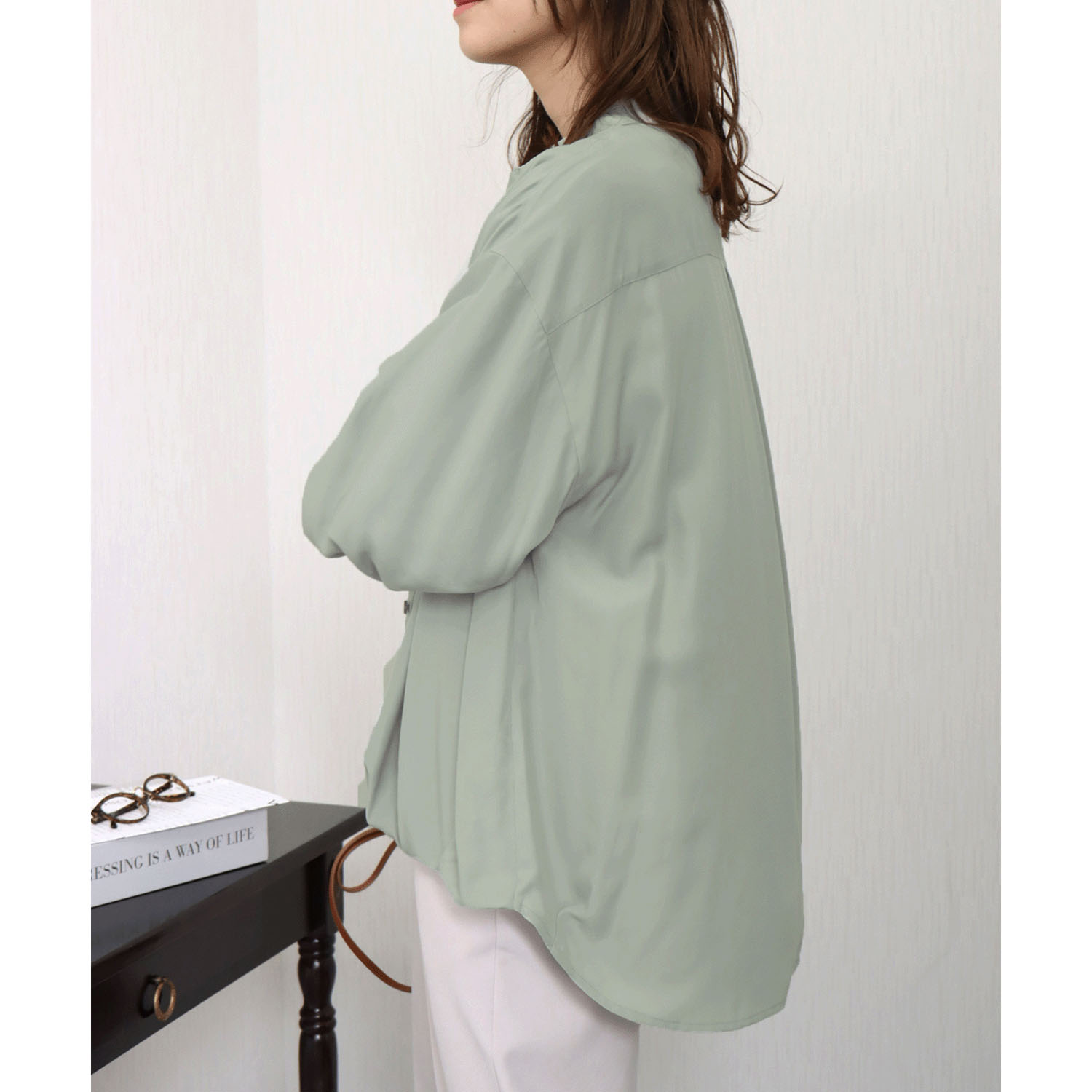 【お取寄せ】 マーブルワルツ とろみフランス綾 裾タックシャツ - 画像13