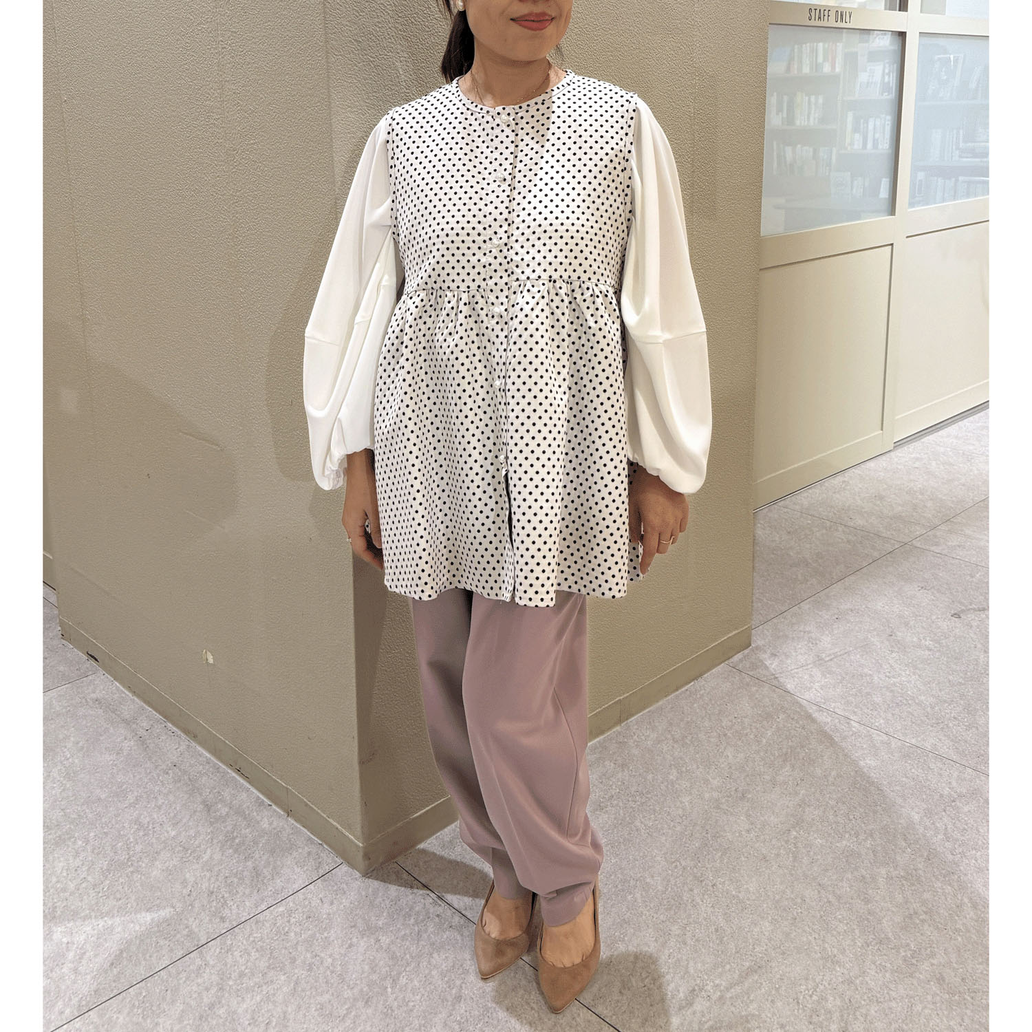 【Insta Live】ギャザーフレアベスト風ブラウス