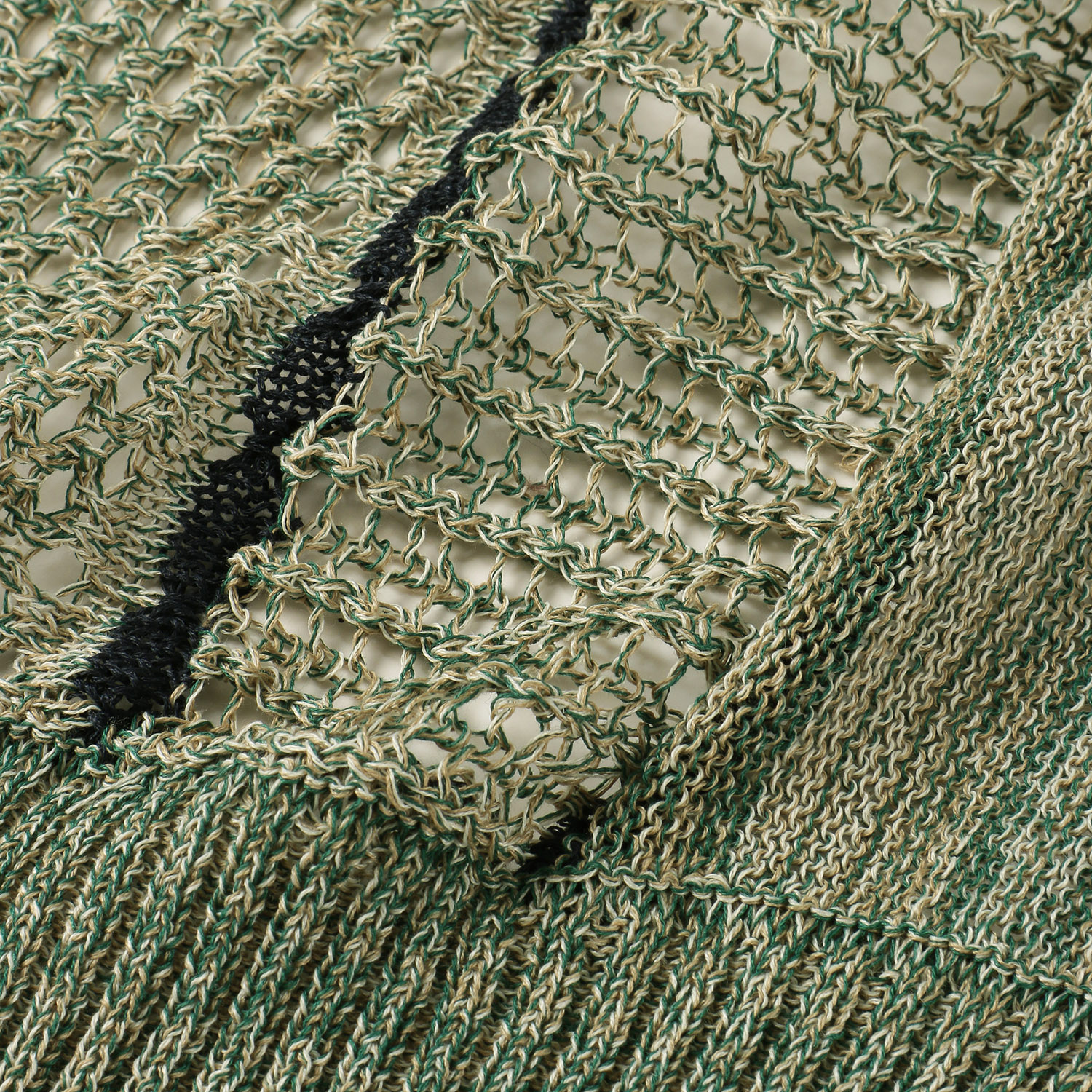 GENTIL 麻タッチメッシュ編みベスト - 画像4