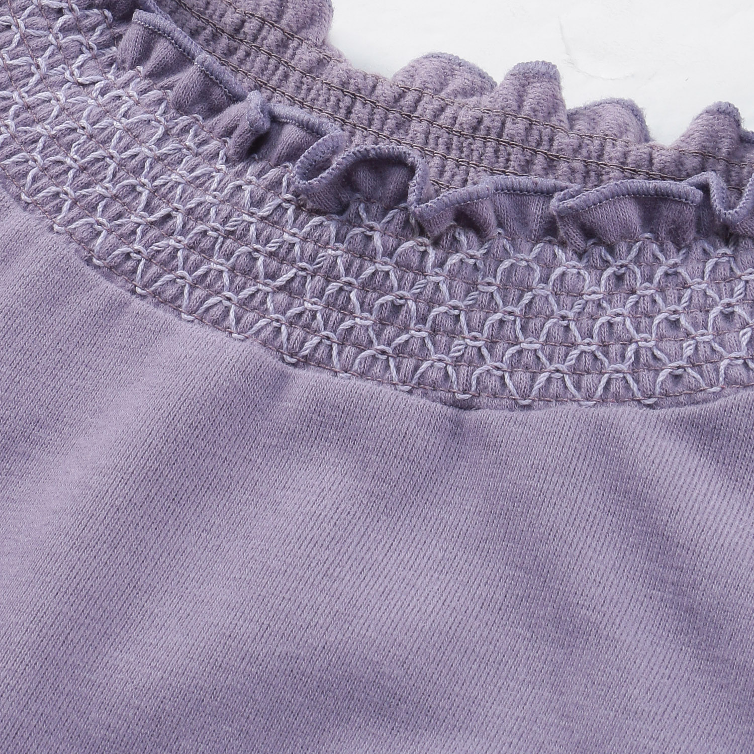 le colis CVC微起毛スモッキング刺しゅうプルオーバー - 画像9