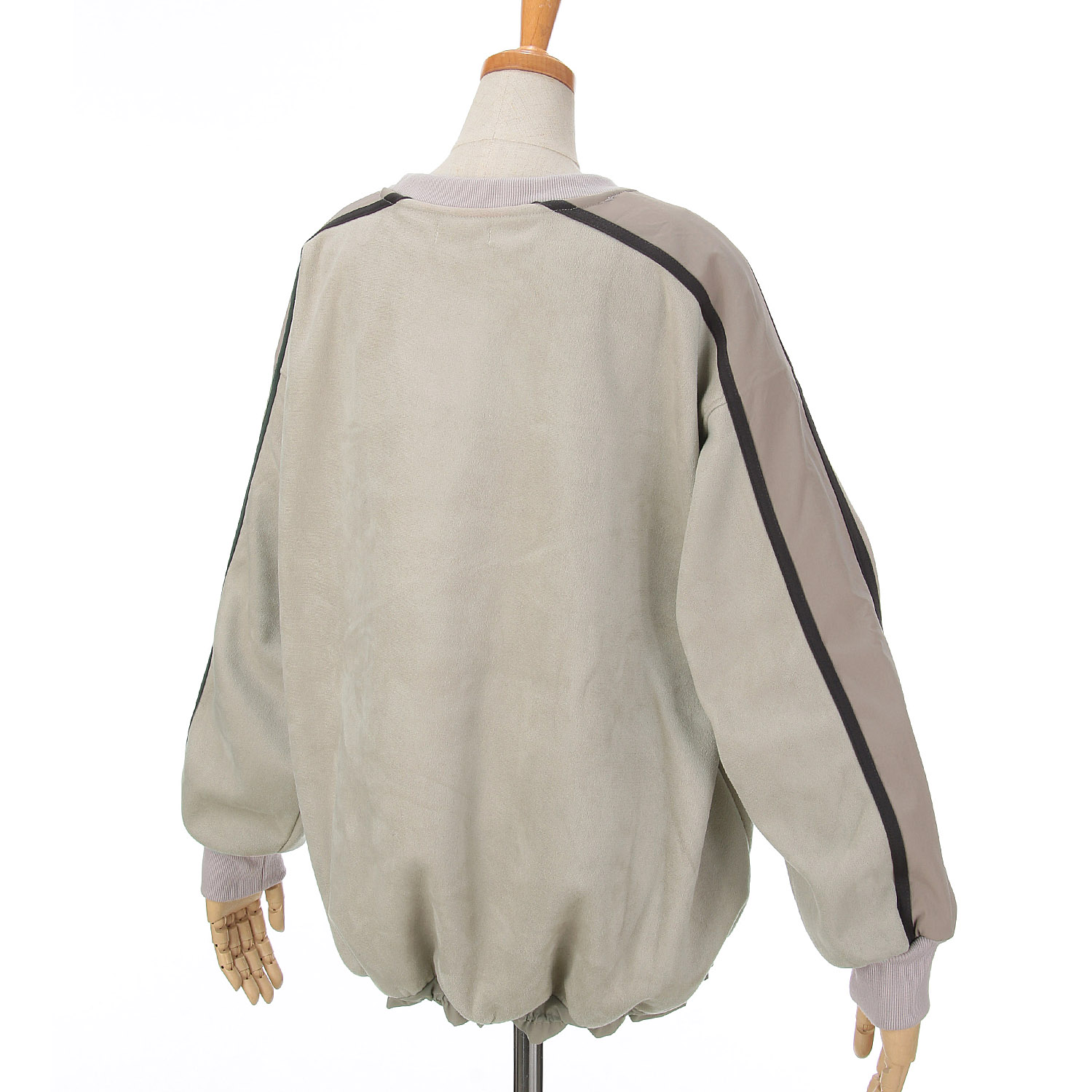 【ETONET限定】iriey フェイクスウェードラインプルオーバー - 画像19