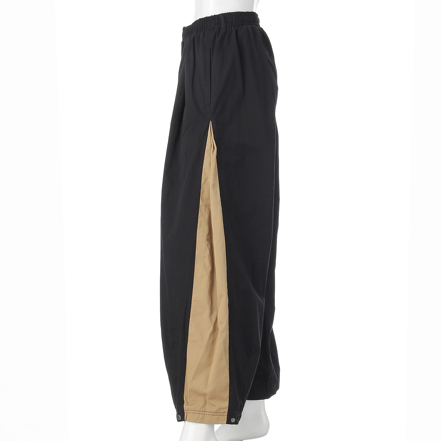 【ETONET限定】 iriey 脇タックコクーンパンツ - 画像10