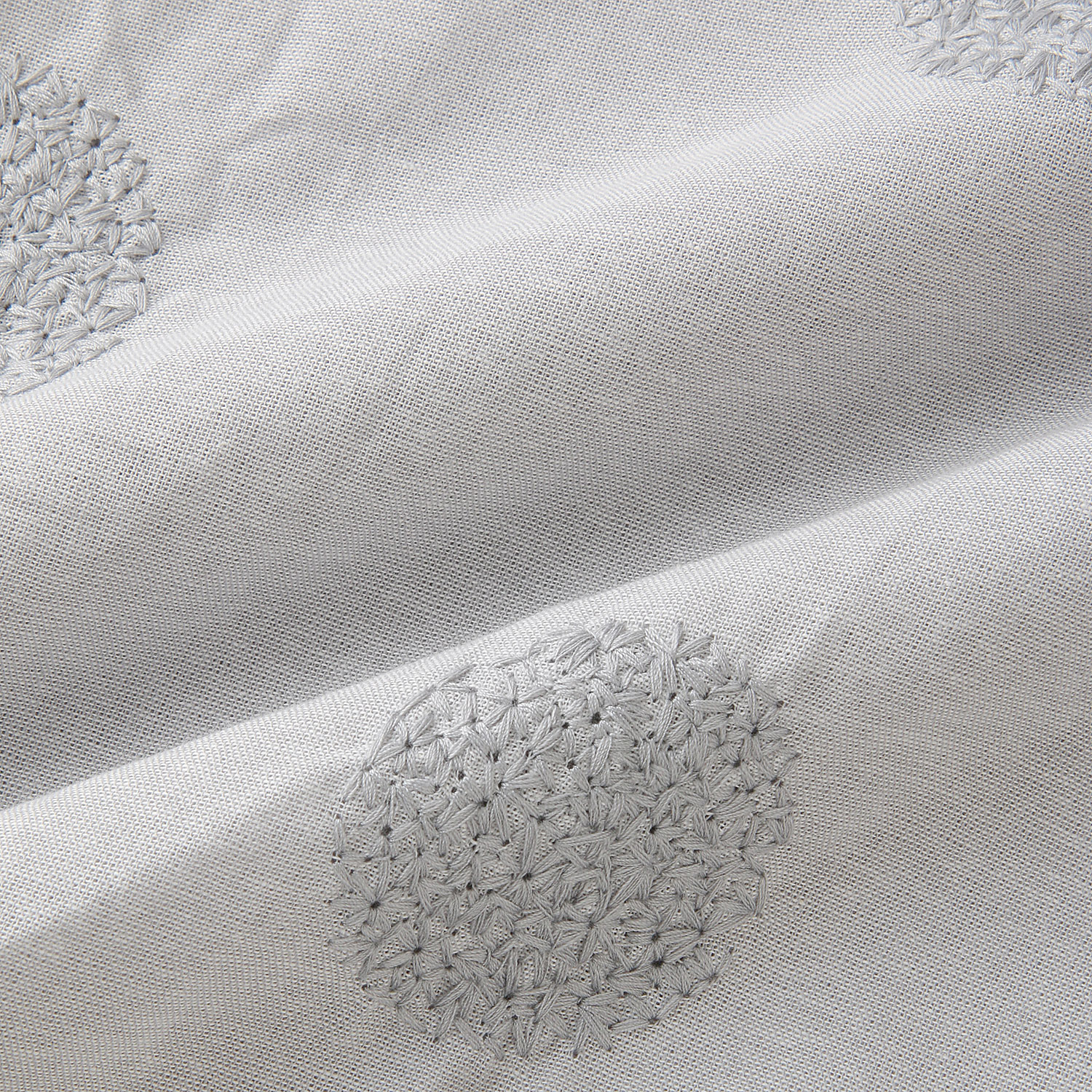 embelge 綿ドット刺繍ブラウス - 画像5