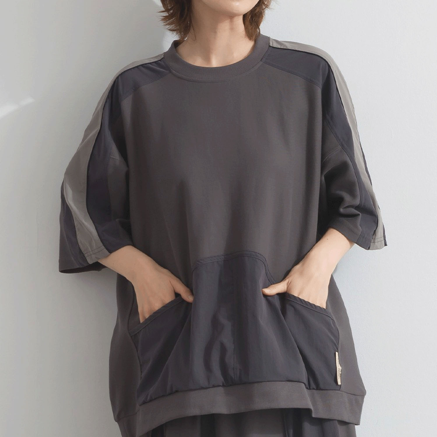 【ETONET限定】 iriey 配色ラインプルオーバー - 画像2