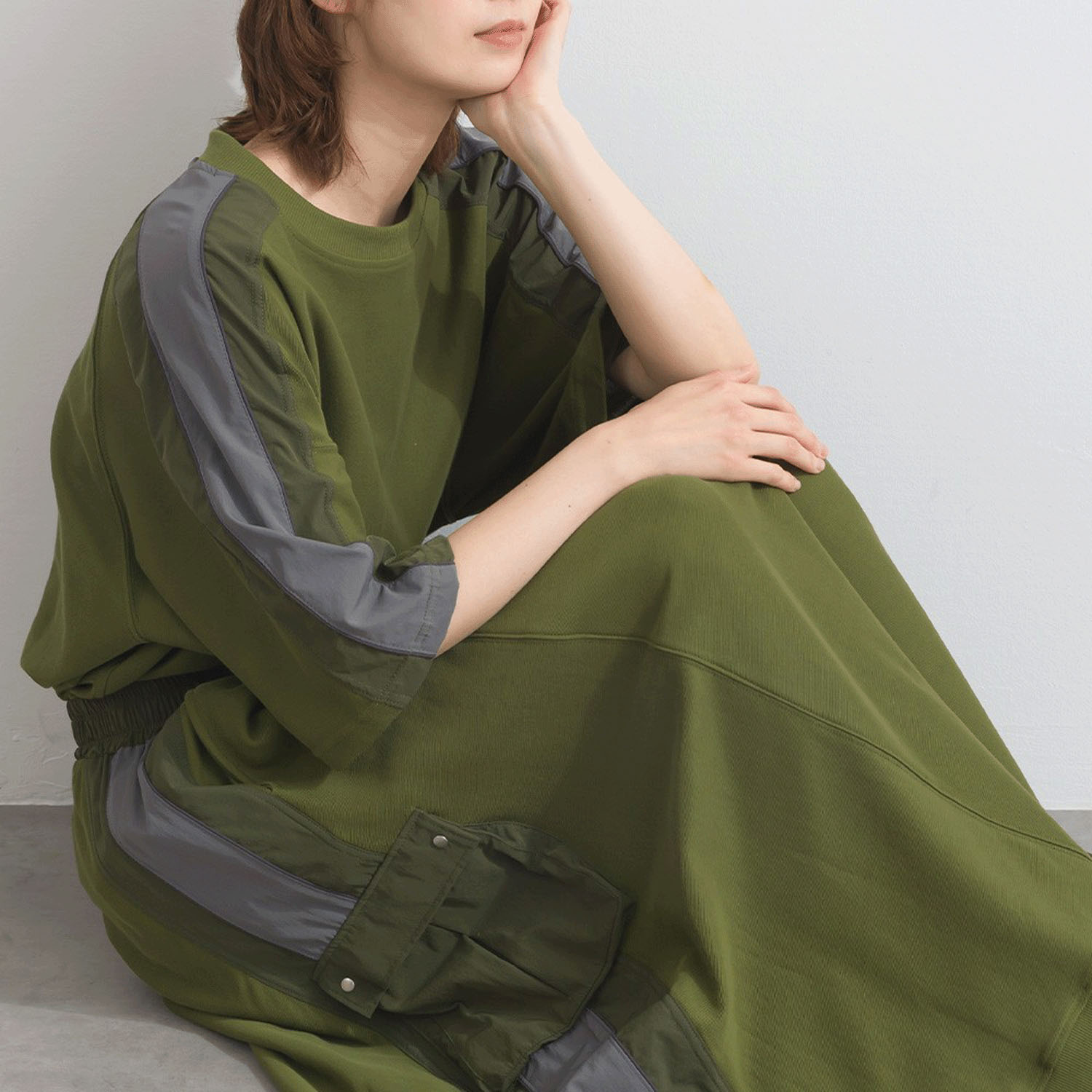 【ETONET限定】 iriey 配色ラインプルオーバー - 画像16