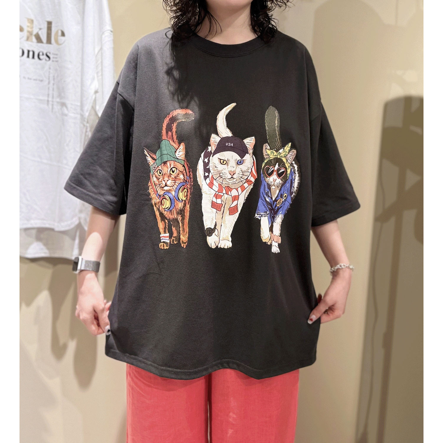 【LLサイズ、新色追加】【Insta Live】CORISCO Animal Village 前後プリントネコTシャツ - 画像18