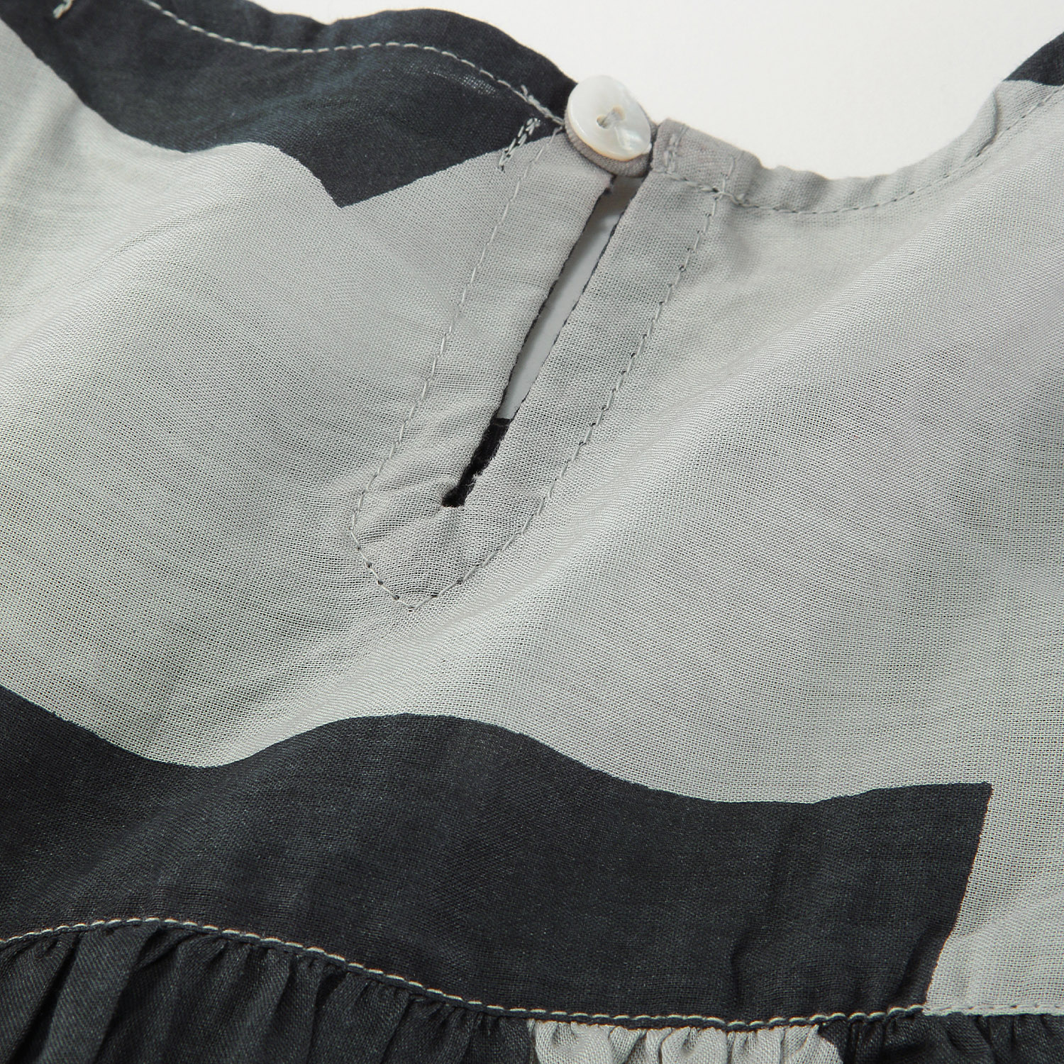 fu－dueka：： 幾何学プリントギャザーチュニック - 画像7