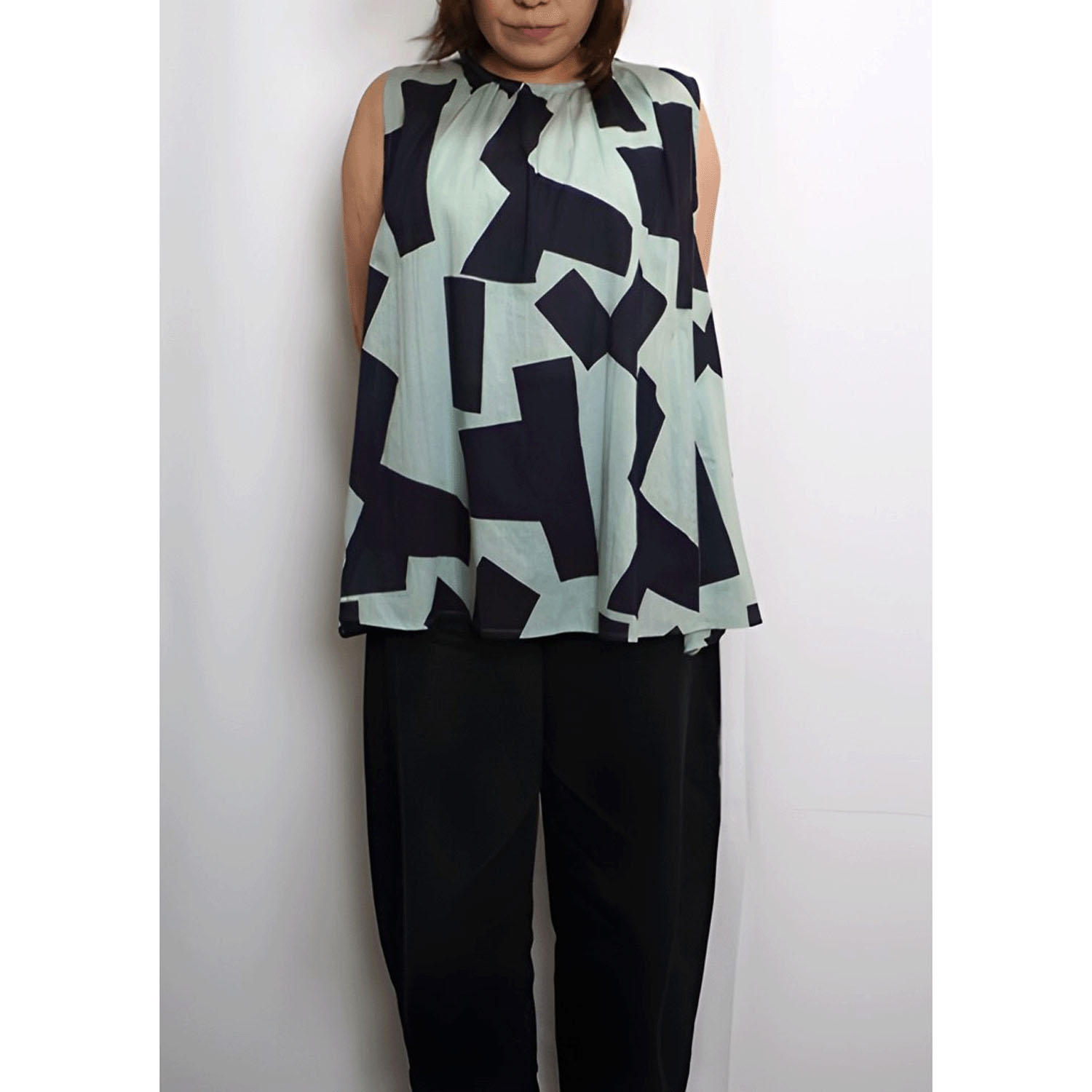 fu－dueka：： 幾何学プリントギャザーチュニック - 画像1