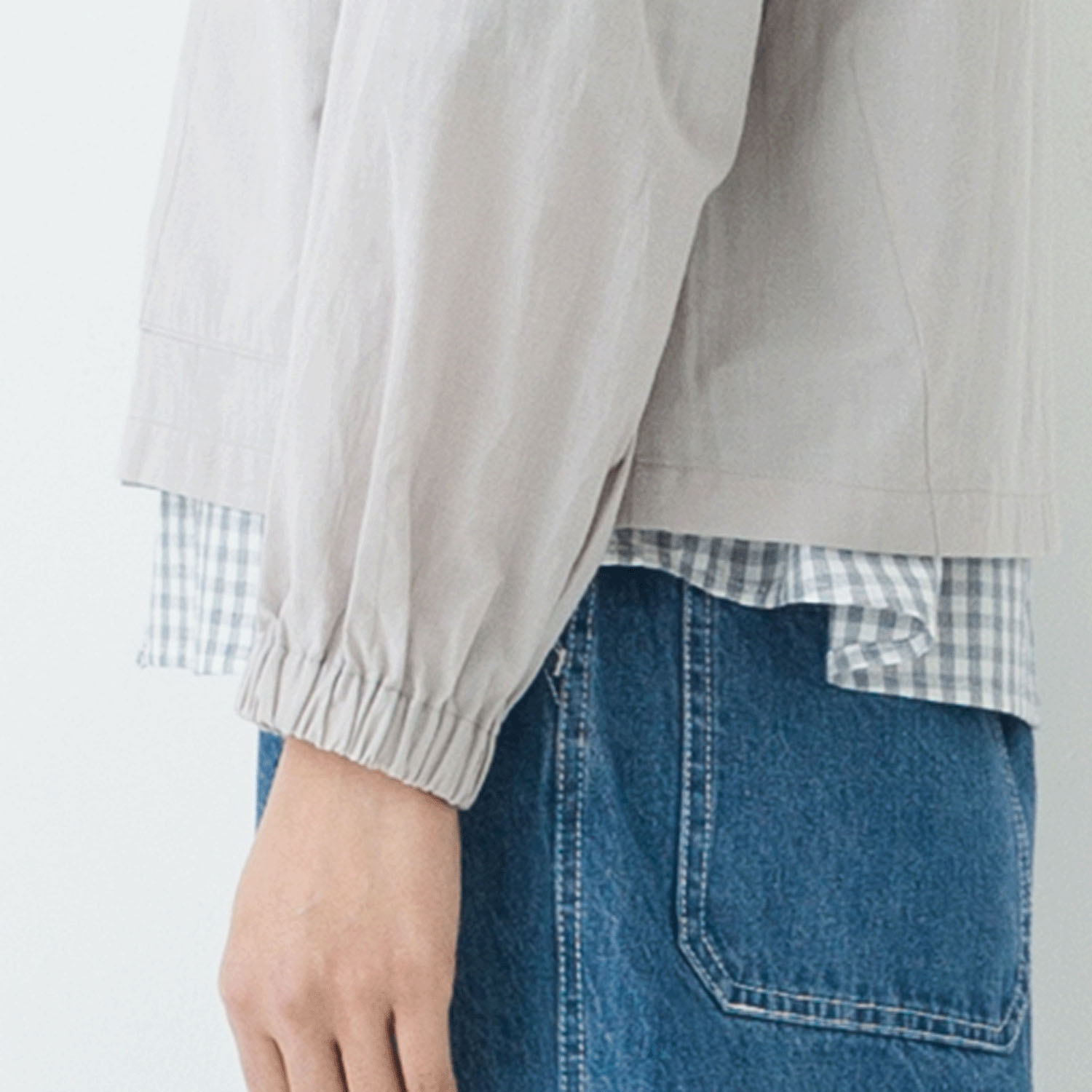 【お取り寄せ】kermu シアーコットンフロントボタンフーデットブラウス - 画像5