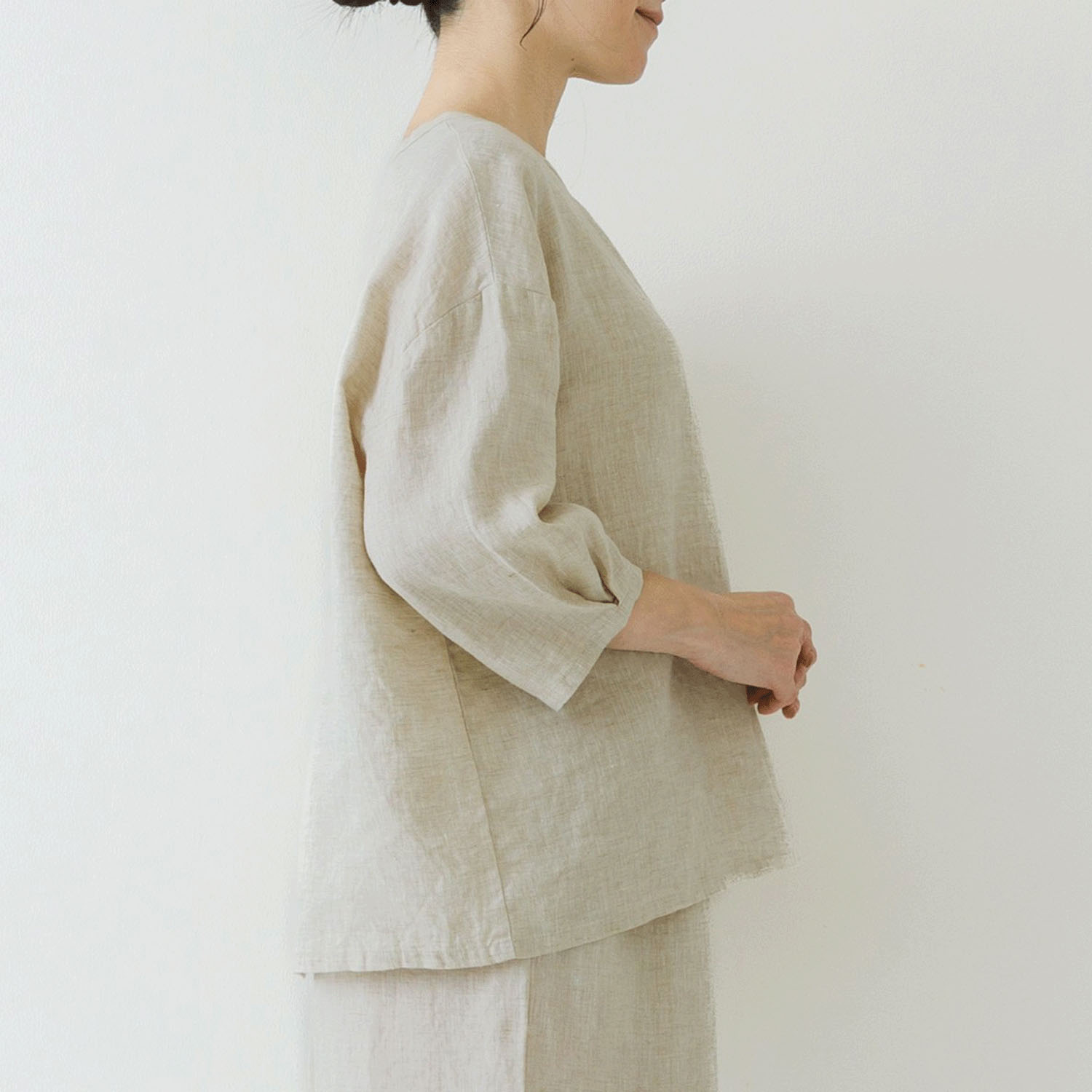 【お取り寄せ】Crea delice リネン袖口タックボリューム7分袖ブラウス - 画像20