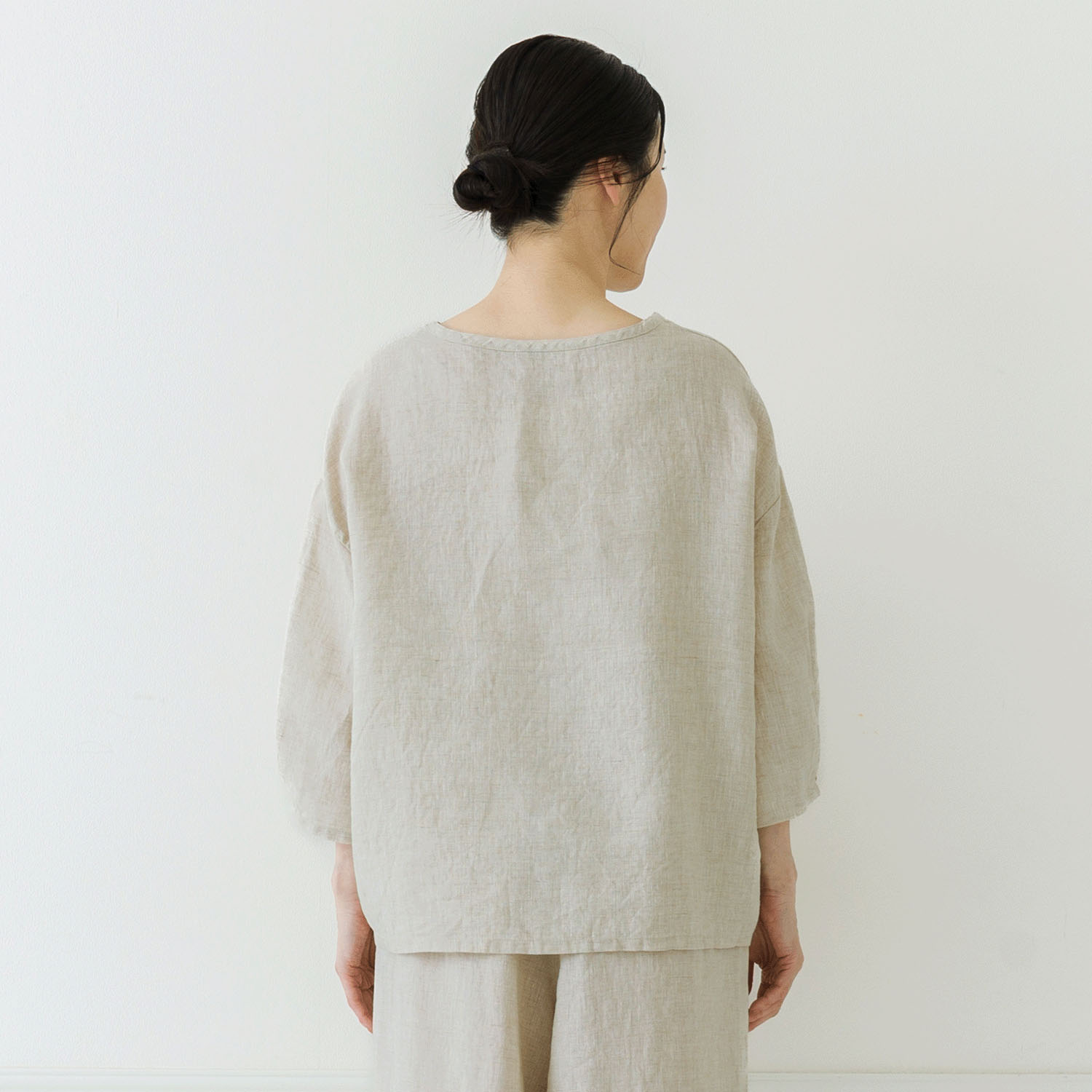 【お取り寄せ】Crea delice リネン袖口タックボリューム7分袖ブラウス - 画像22