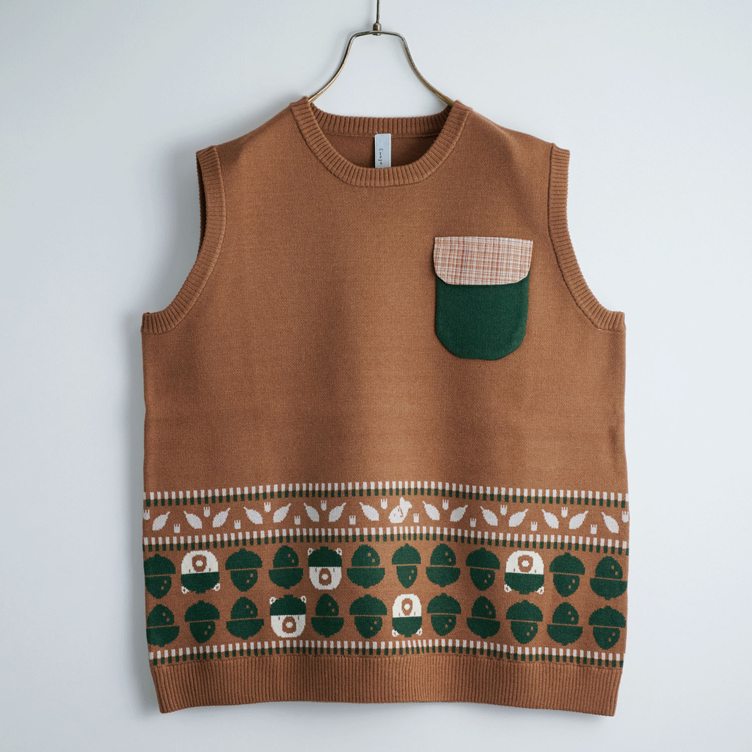 Emago どんぐりくまジャガードベスト - 画像1