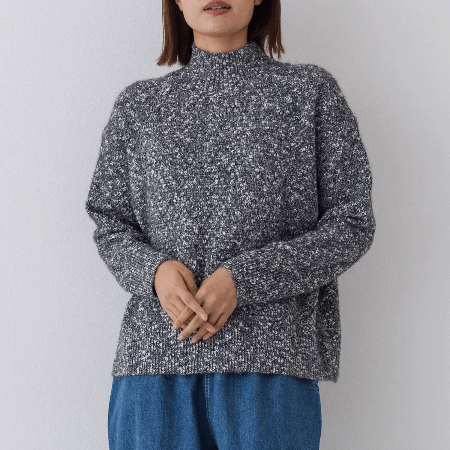 【お取り寄せ】kermu メランジニットカノコ編みハイネックセーター - 画像1