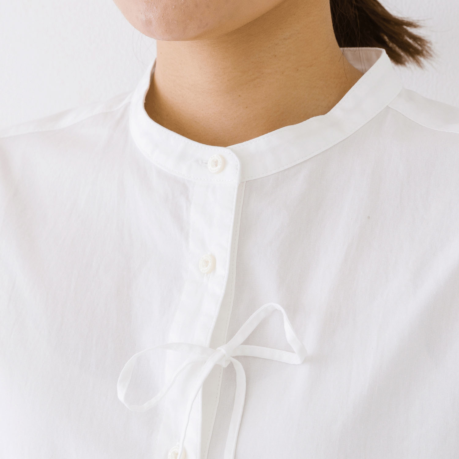 【お取り寄せ】Kermu コットンポムリンワッシャー前ストリングオーバーシャツ - 画像3