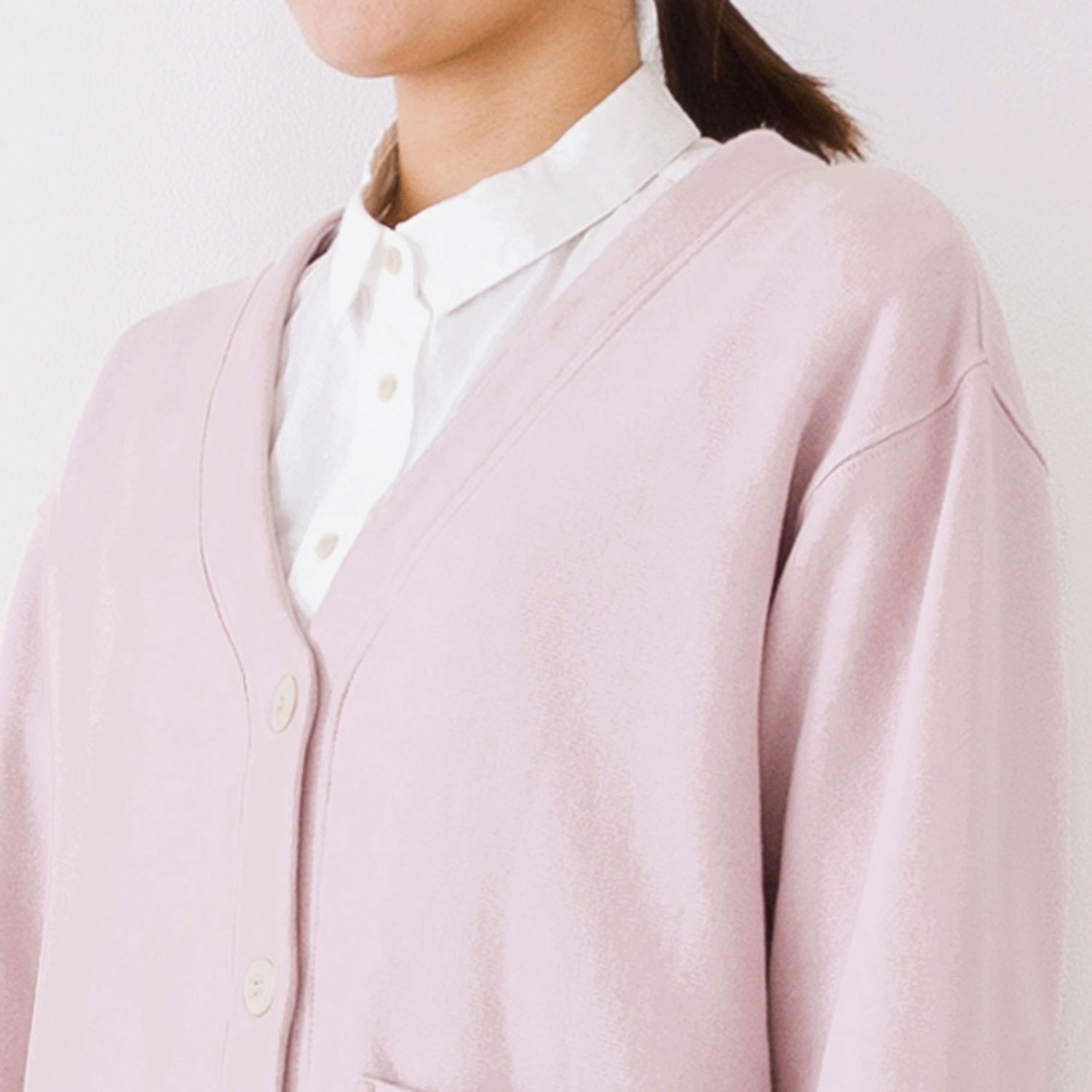 【お取り寄せ】Kermu コットンガーゼ裏毛バイカラーVネックカーディガン - 画像16