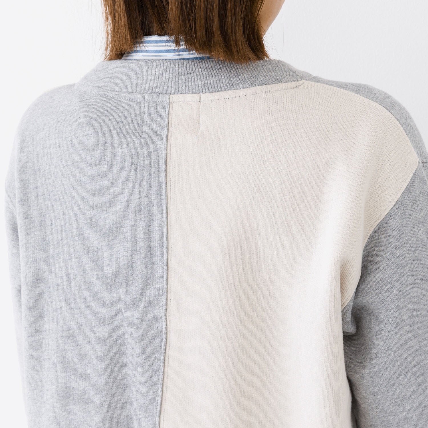 【お取り寄せ】Kermu コットンガーゼ裏毛バイカラーVネックカーディガン - 画像8