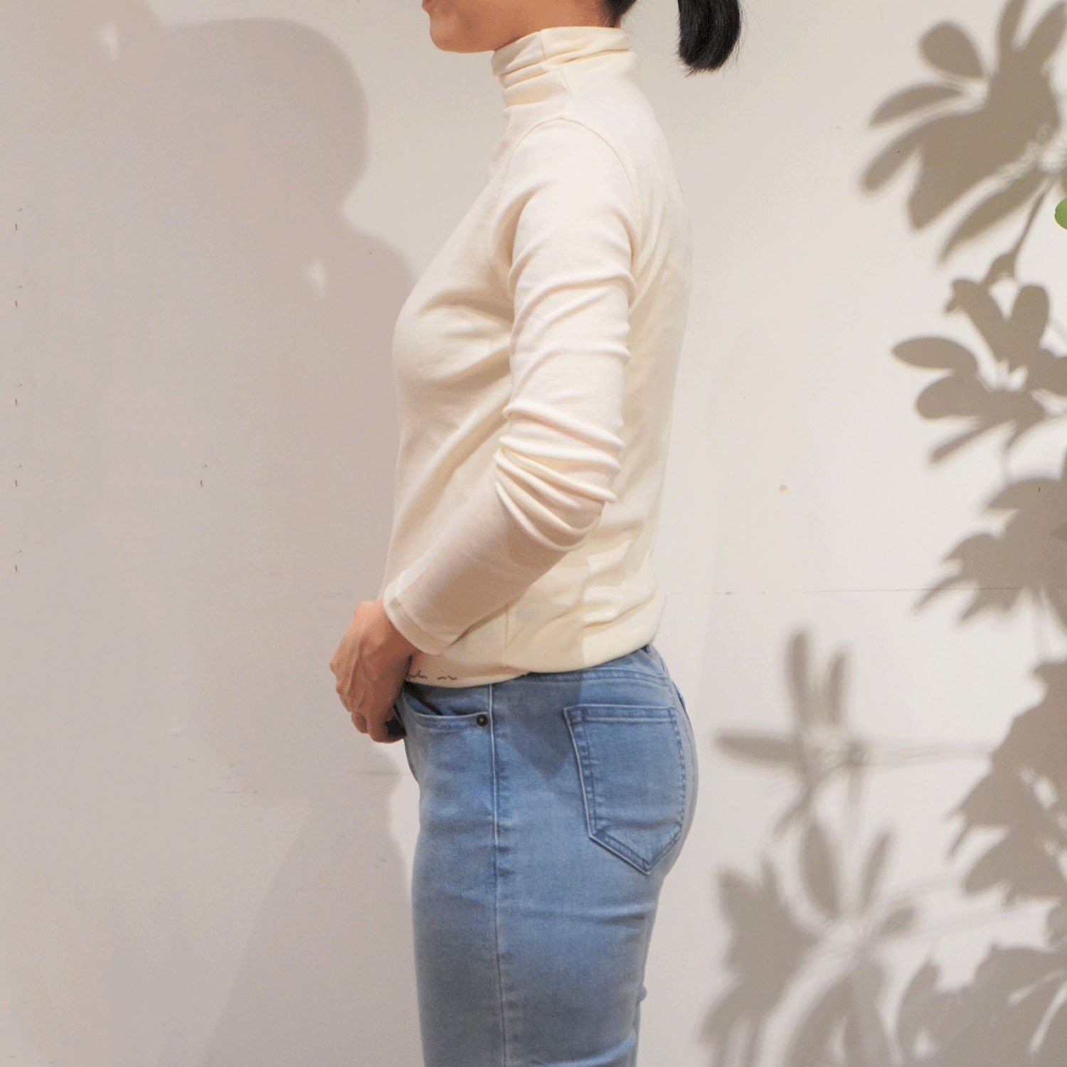 マゼンタ フライス12cmボトルネック長袖 - 画像19