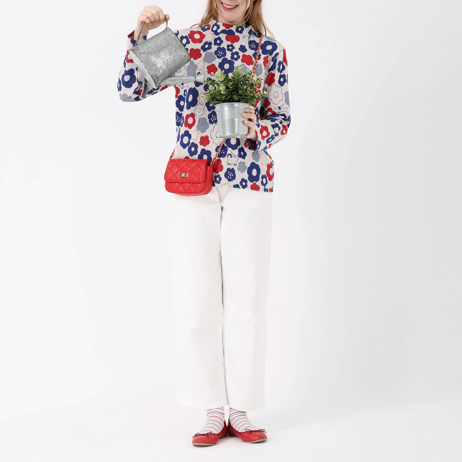 T’BIS STUDIO 長袖花イヌ柄Wジャカードハイネックカットソー - 画像7