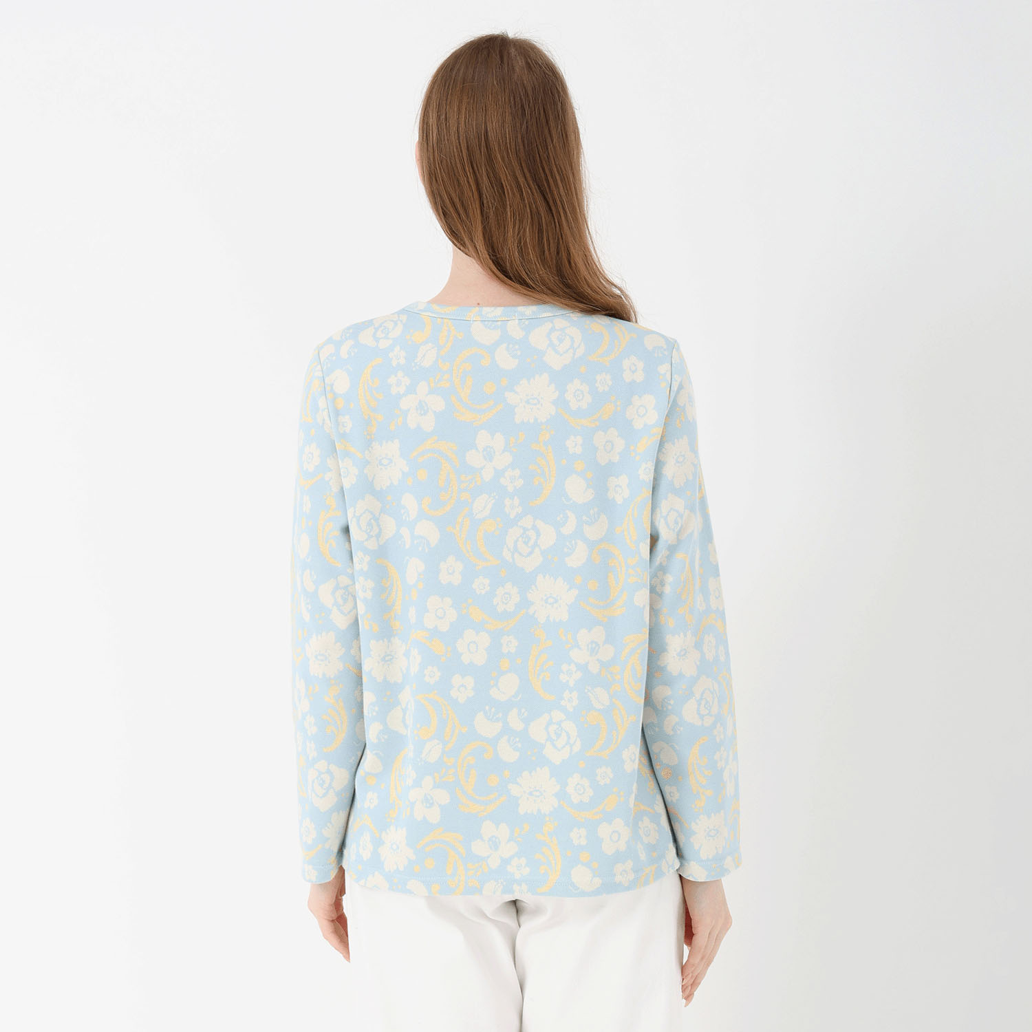 T’BIS STUDIO 長袖ブーケ柄Wジャカードタッククルーネックプルオーバー - 画像10