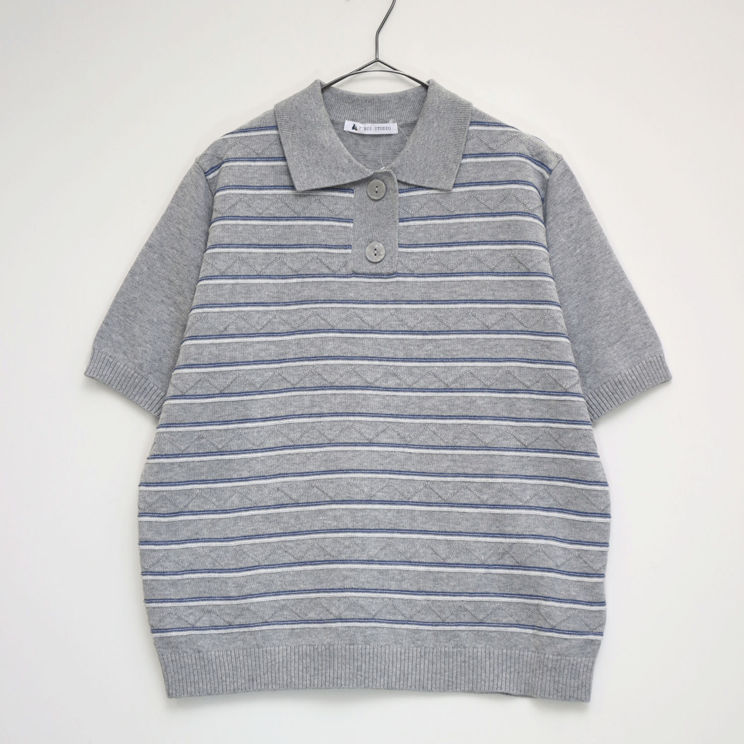 T’BIS STUDIO ボーダージグザグ柄半袖サマーニットポロシャツ - 画像1