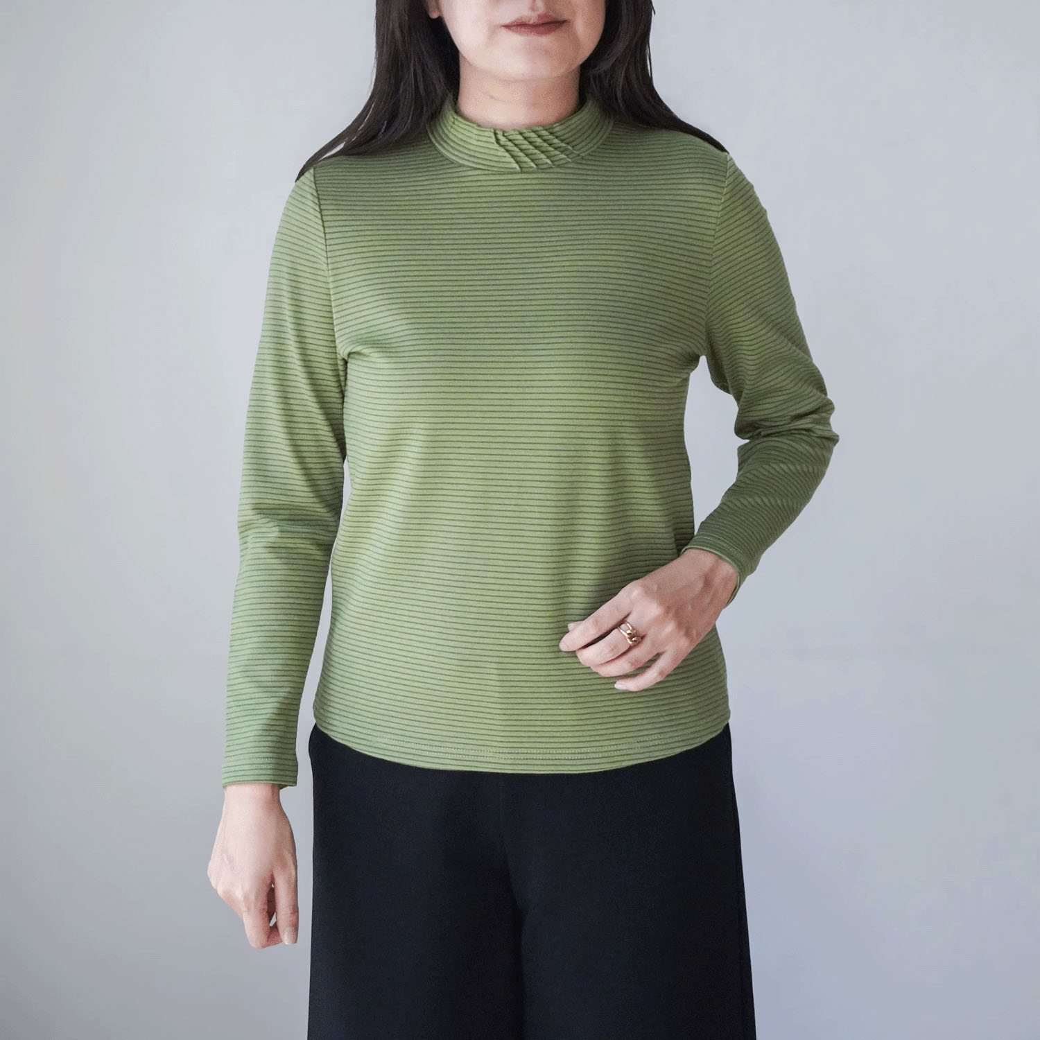 ピンタックハイネックボーダー - 画像1